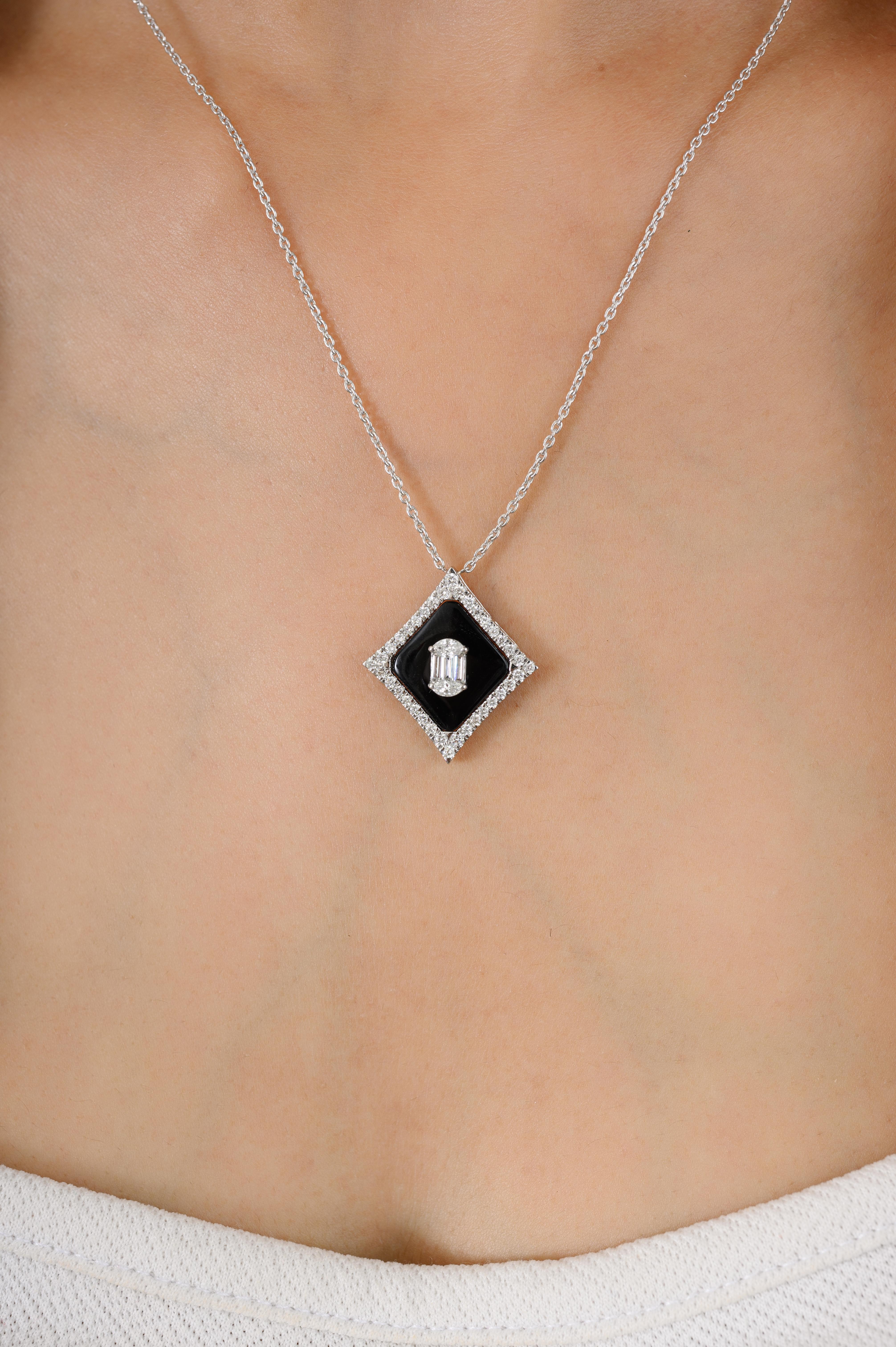 Art Deco Inspired Black Onyx Diamond Pendant Necklace in 18k White Gold In New Condition For Sale In New York, NY