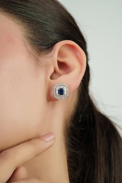 Boucles d'oreilles saphir bleu et diamant en or blanc 14K d'inspiration Art Déco