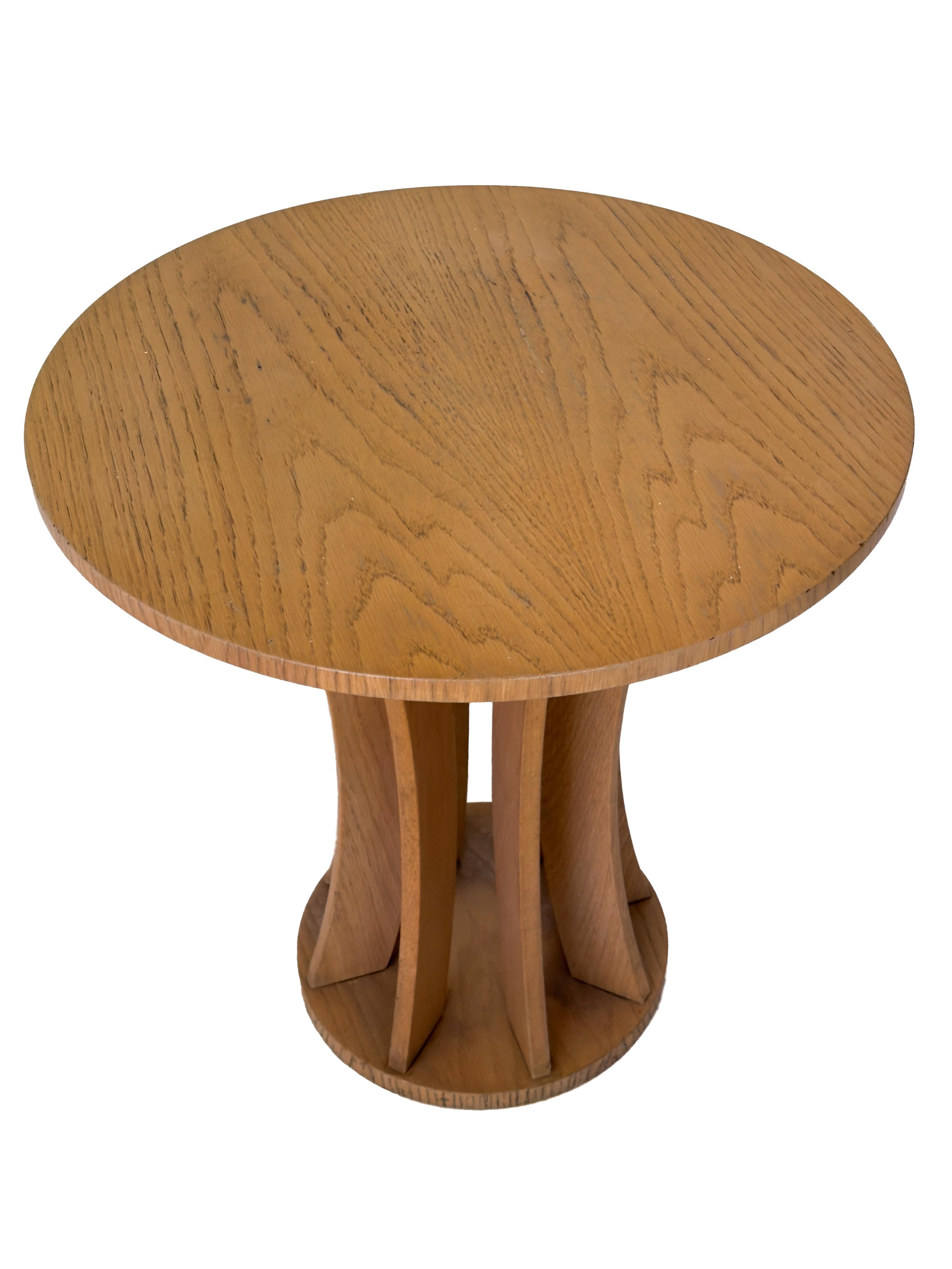 Art Deco Inspired Circular Pine Pedestal Table, 20th Century For Sale 1