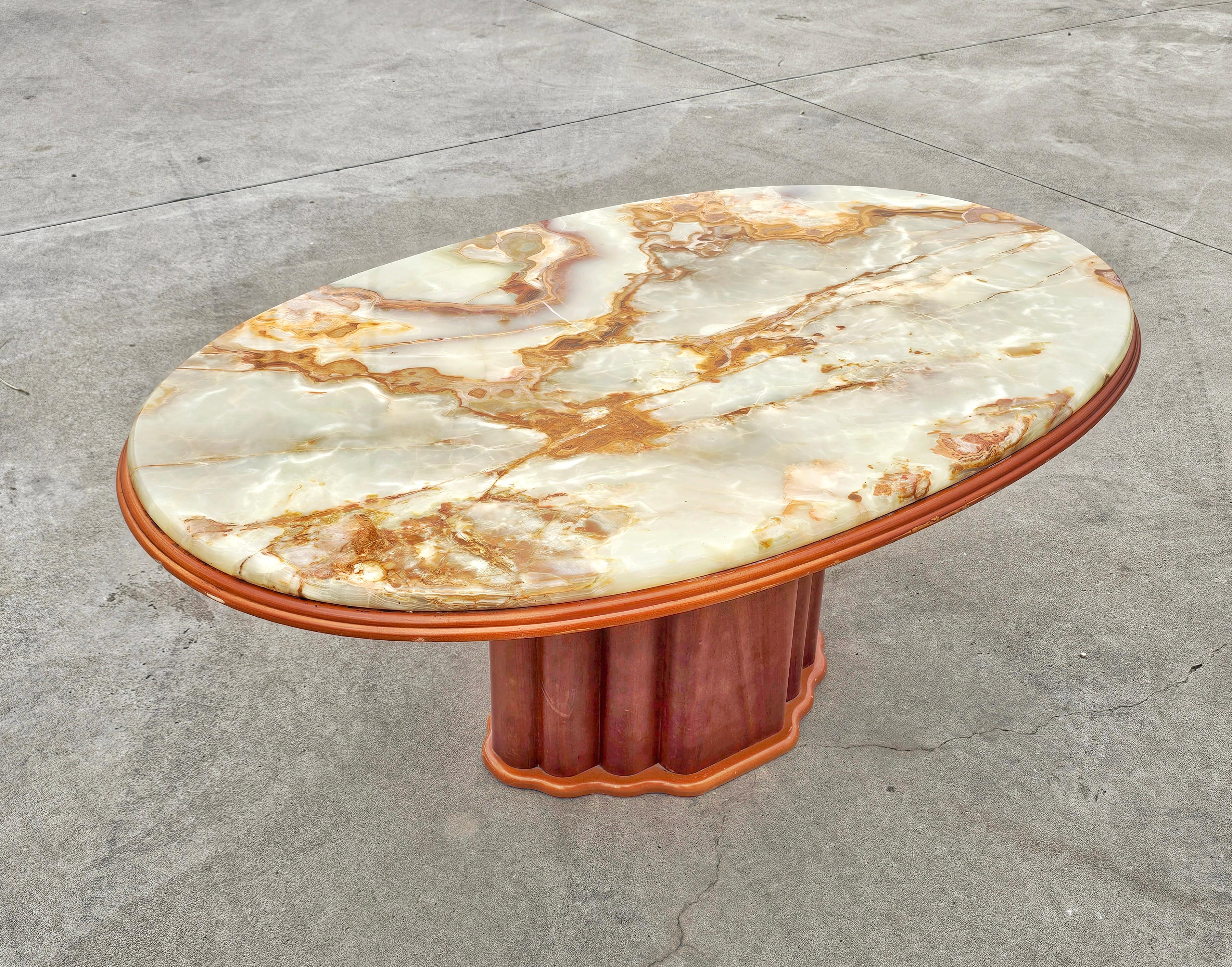 Art Deco Inspired Coffee Table with Onyx Top by Hohnert Design, Germany 1970s In Good Condition For Sale In Beograd, RS