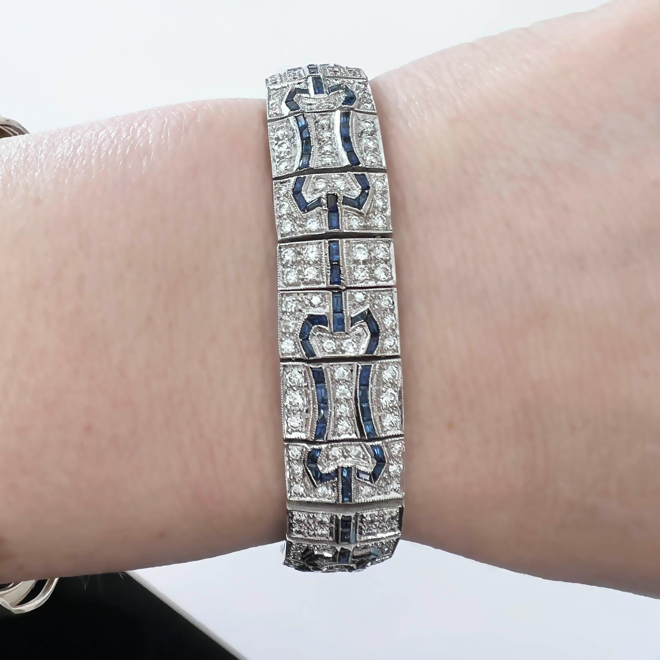 Women's Art Deco-Inspired Diamond and Sapphire Link Tennis Bracelet For Sale