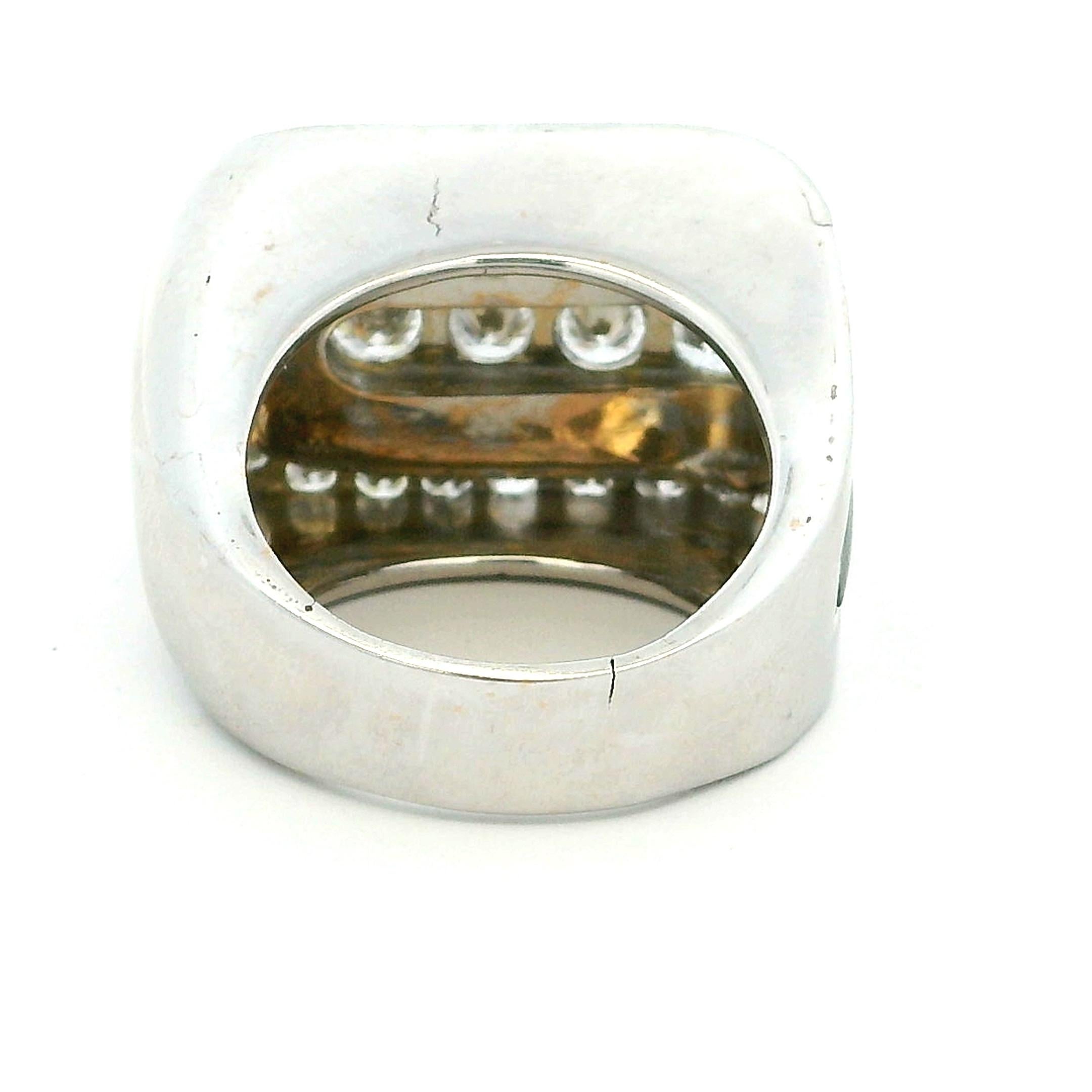 Bague en or blanc 18 carats inspirée de l'art déco, diamant et onyx noir, 3 carats en vente 8