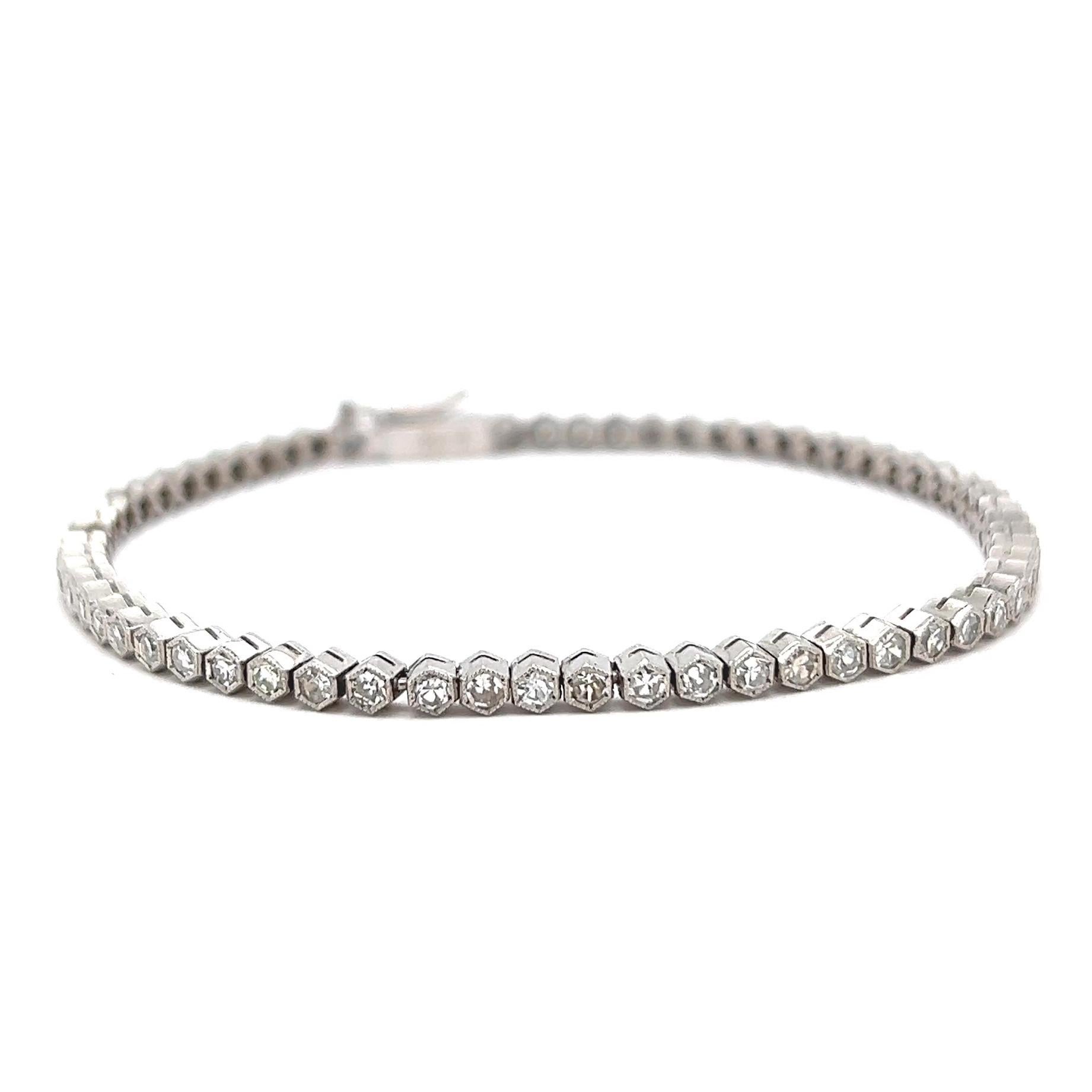 Art Deco Inspired Diamond Platinum Tennis Bracelet In Excellent Condition For Sale In Beverly Hills, CA