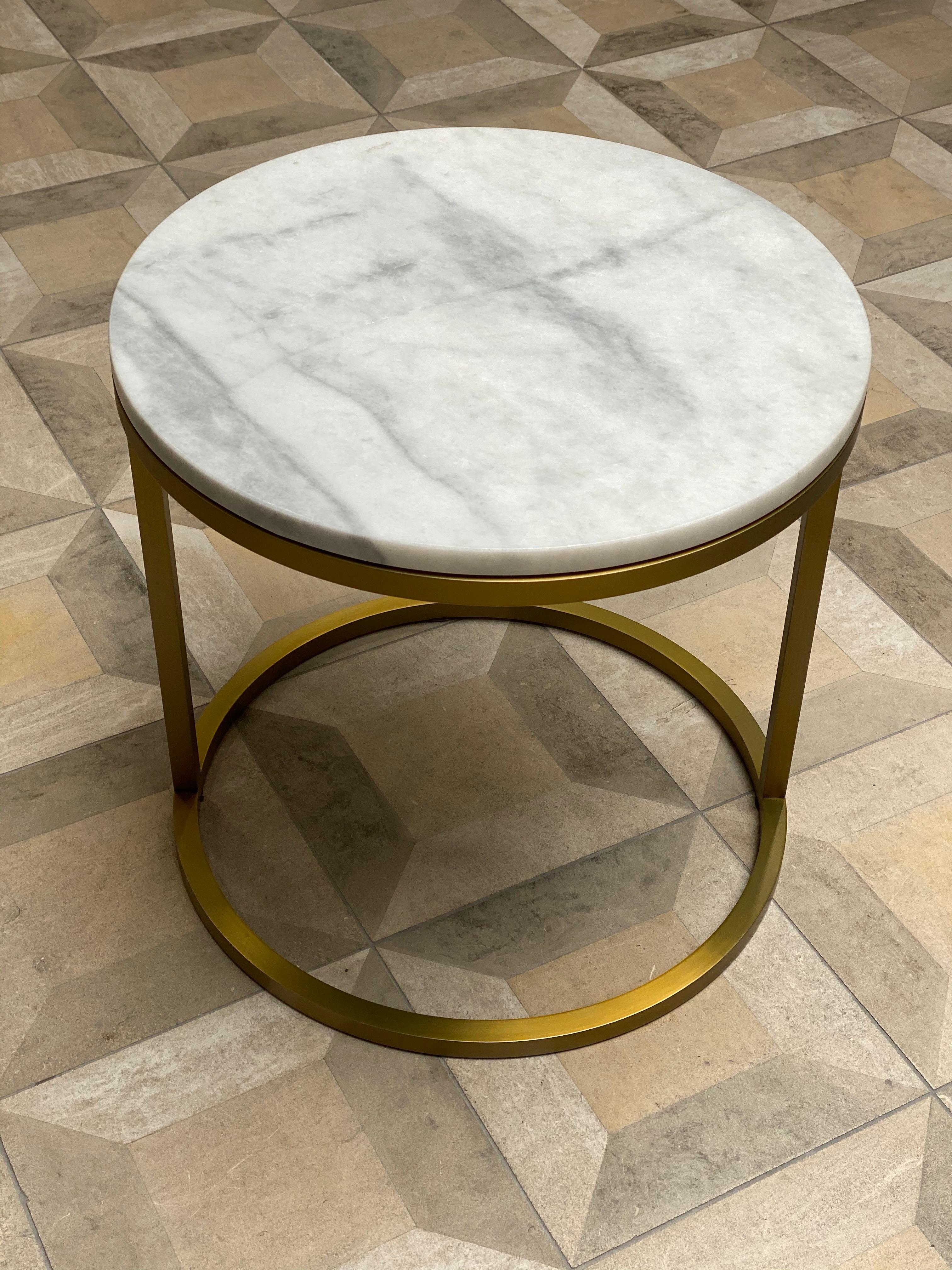 Contemporary Art Deco Inspired Diana Round Coffee Table in Brass Plated and Marble For Sale