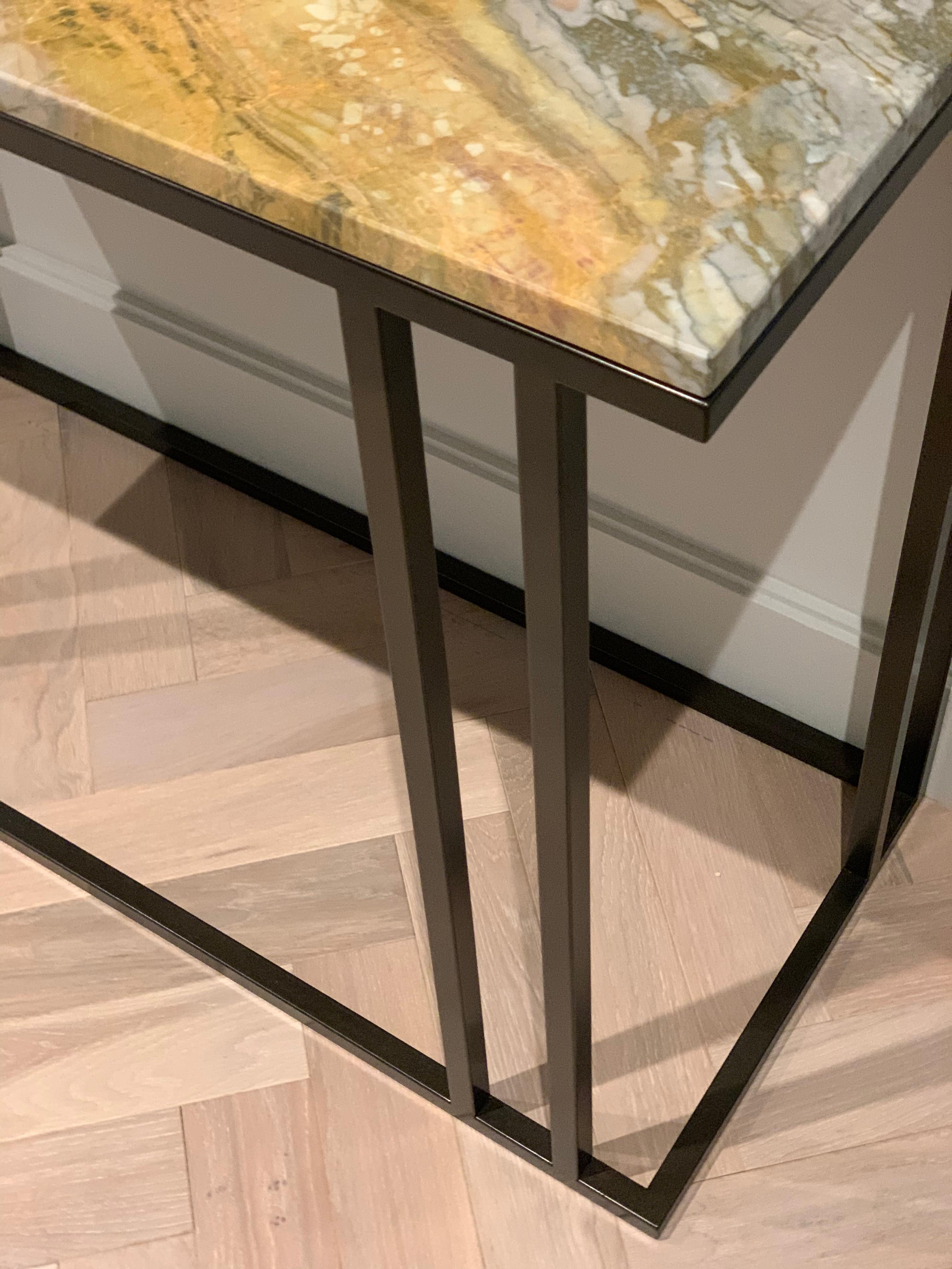 Art Deco Inspired Elio Console in Antique Brass Tint Structure & Marble Surface For Sale 4
