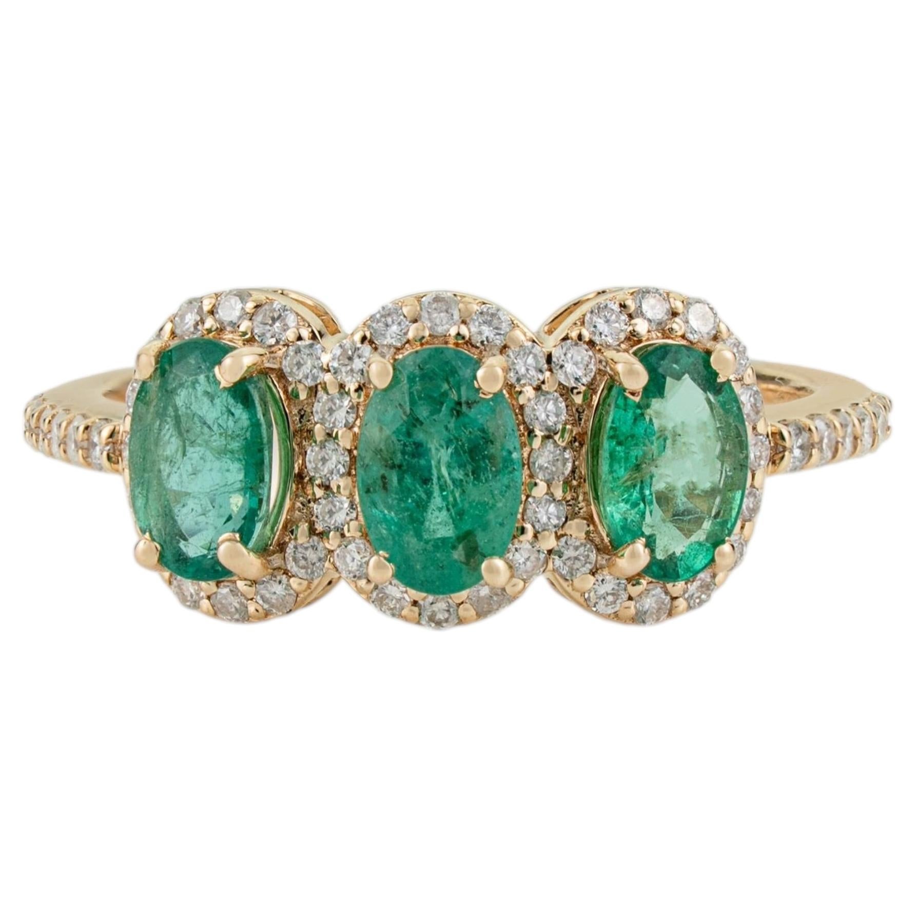 Anillo de tres piedras con diamante esmeralda inspirado en el Art Déco 1,35 ct en oro amarillo de 18 quilates