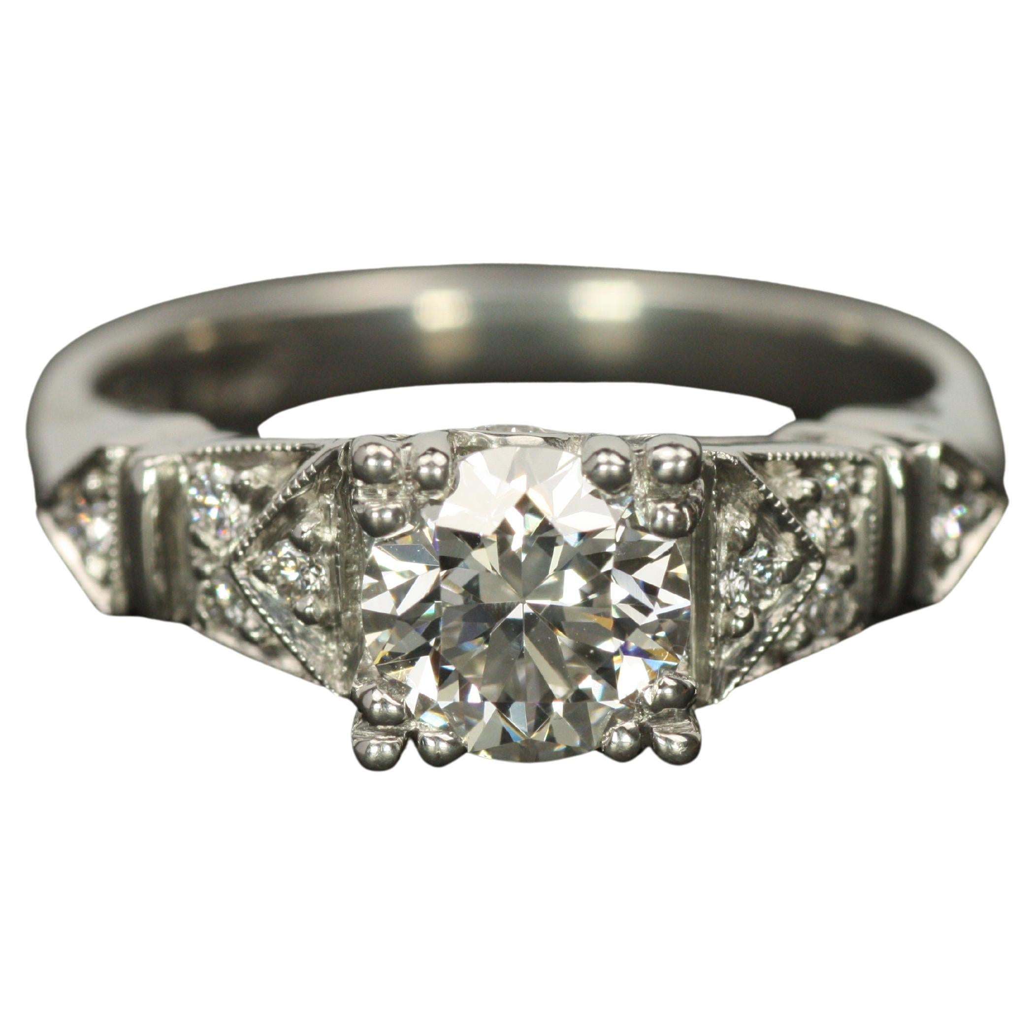 Art Deco Stil Verlobungsring - 0.98ct Runde Diamanten Platin von Bracken (Moderne) im Angebot
