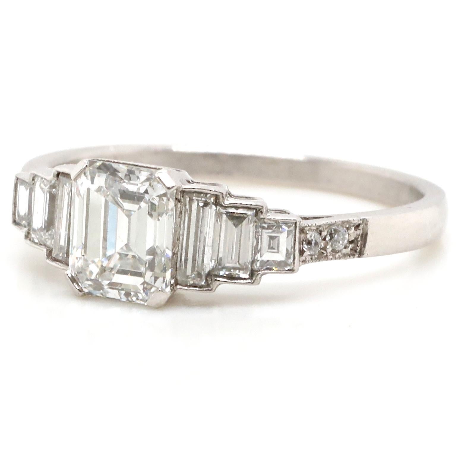 Art Deco Inspired GIA E Color VS1 Clarity 1.02 Carat Diamond Platinum Ring In New Condition In Beverly Hills, CA