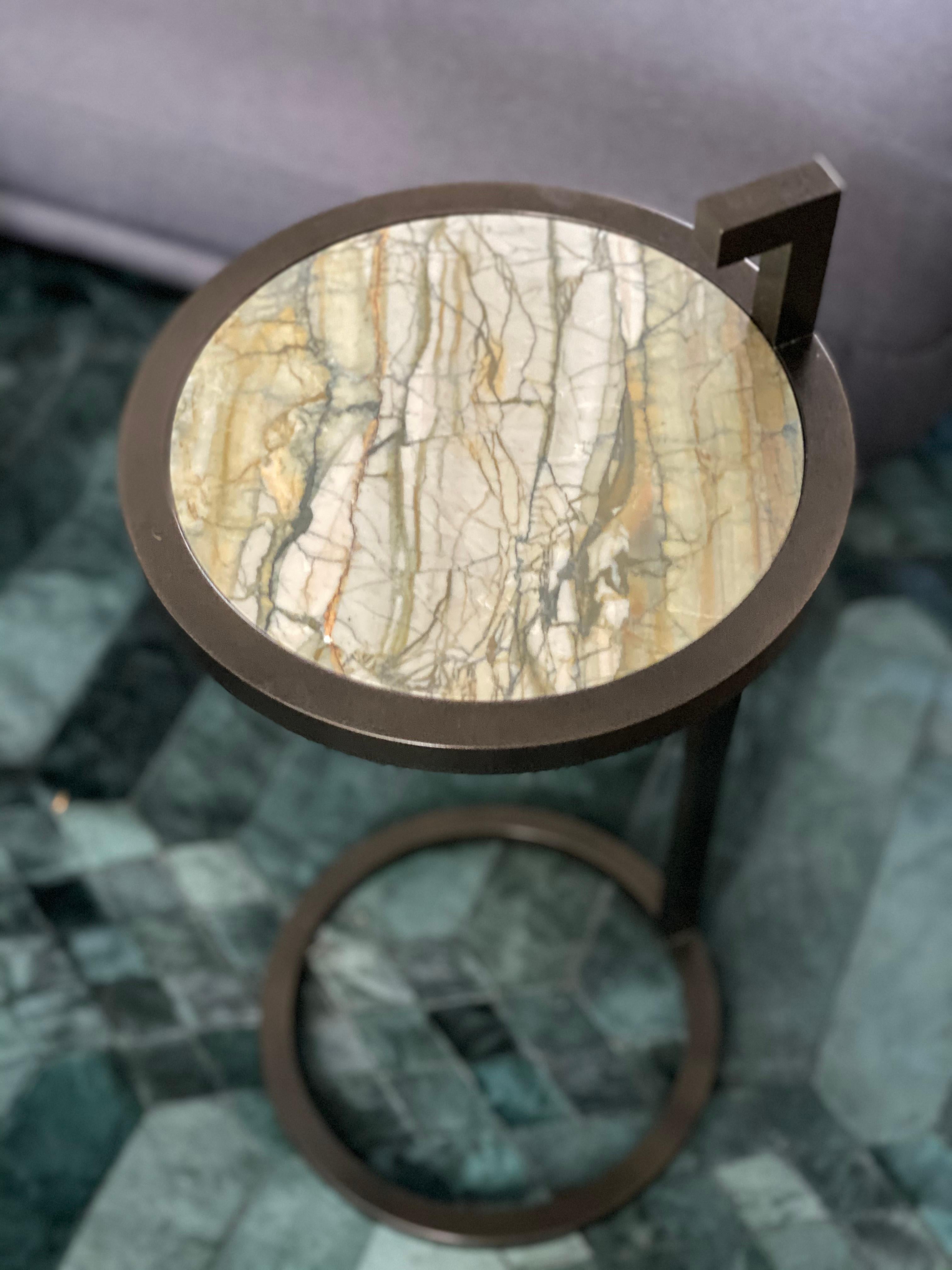 Table de Martini Kangourou d'inspiration Art déco ronde revêtue de poudre et de marbre en vente 6