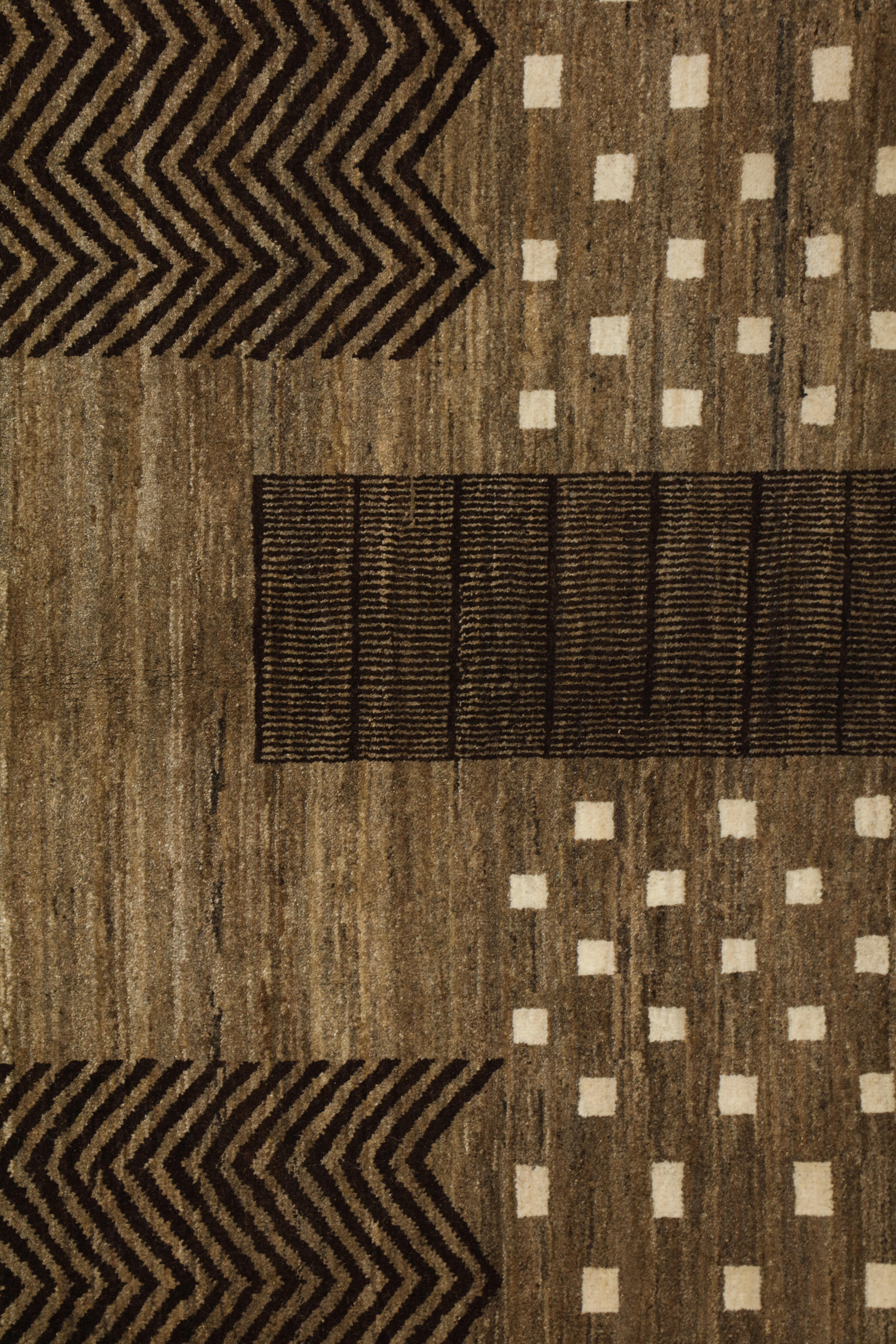 Art Deco-inspirierter Labyrinth-Perserteppich aus Wolle in Taupe, Creme & Brown, 9 x 12 (Pflanzlich gefärbt) im Angebot