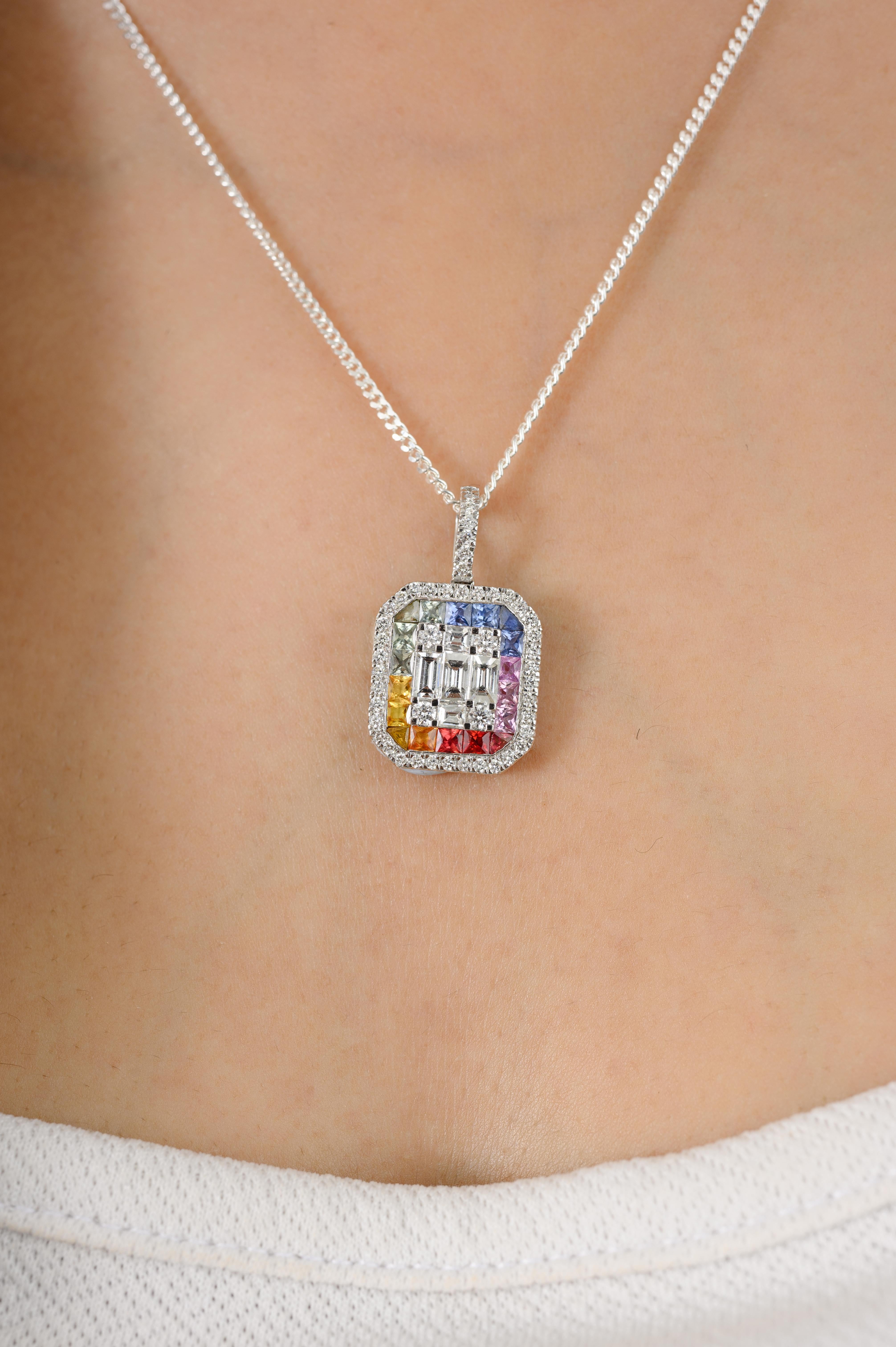 Donna Ciondolo con diamante e zaffiro multiplo in oro bianco 18 carati di ispirazione Art Deco in vendita