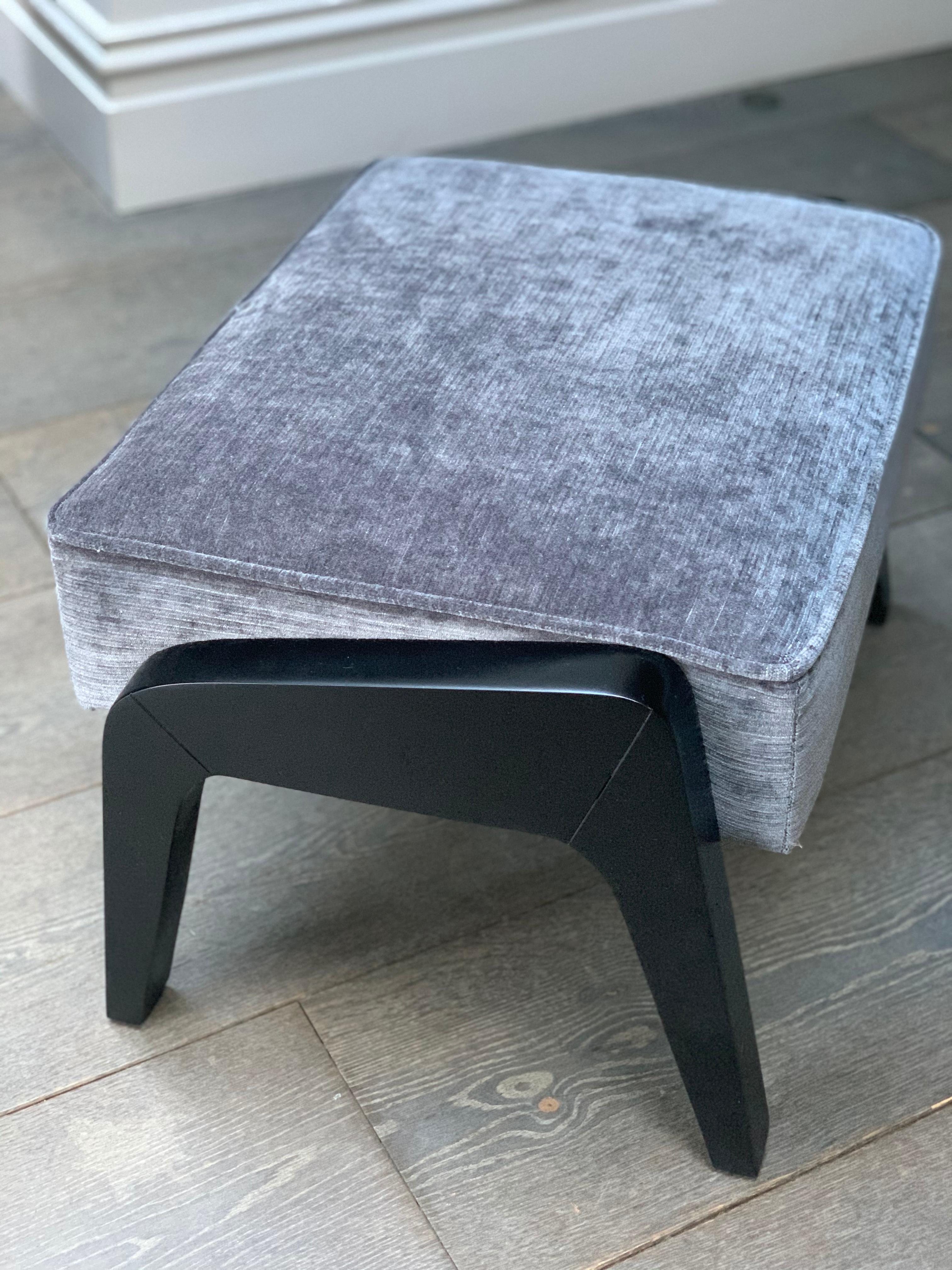 Art Deco Inspired Ottoman in Beech Black Ebony and Storm Grey Ribbed Velvet In New Condition For Sale In London, GB
