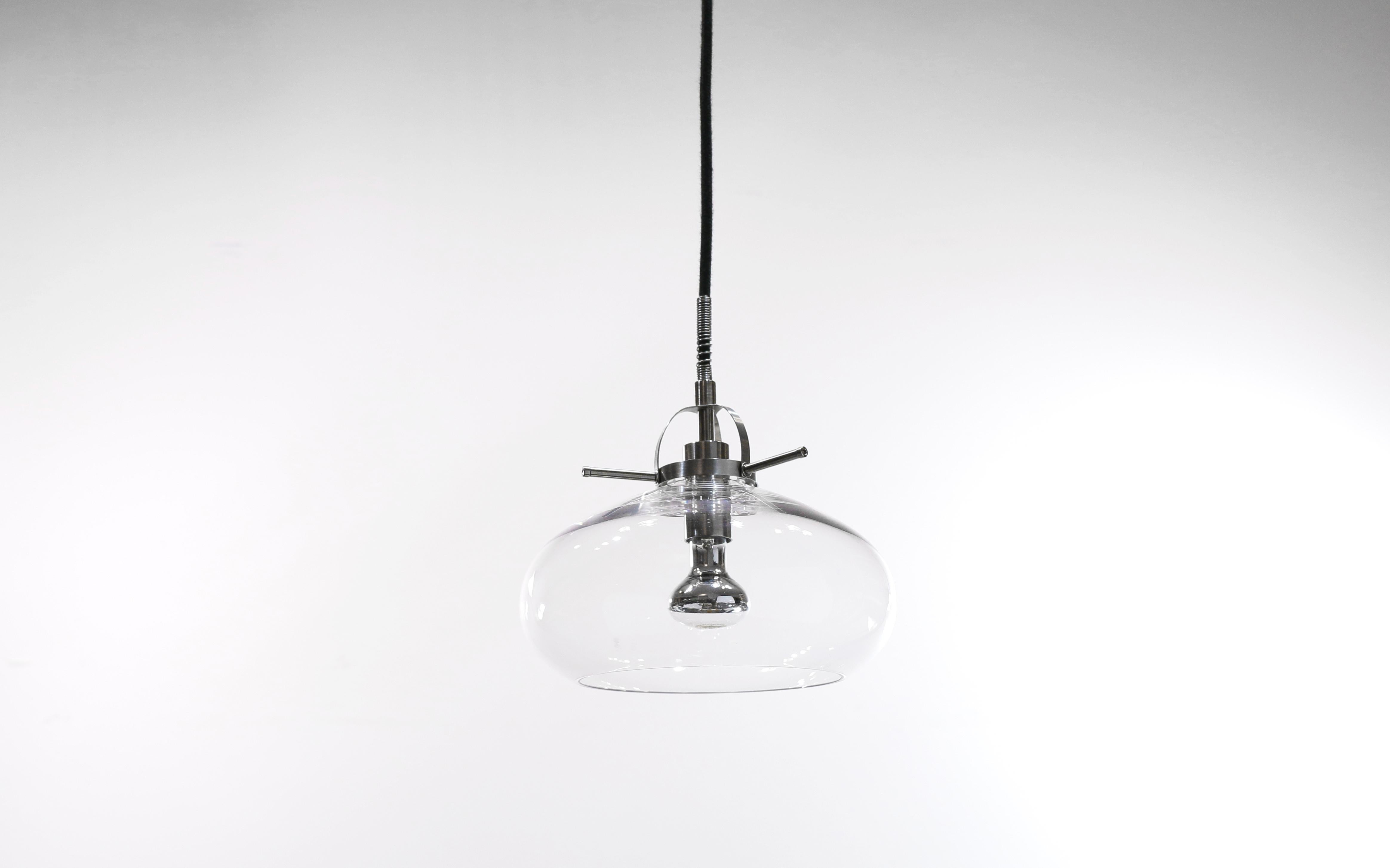 Modern Art Deco Inspired Pendant Lamp with Glass Shade In New Condition For Sale In KRAKÓW, PL
