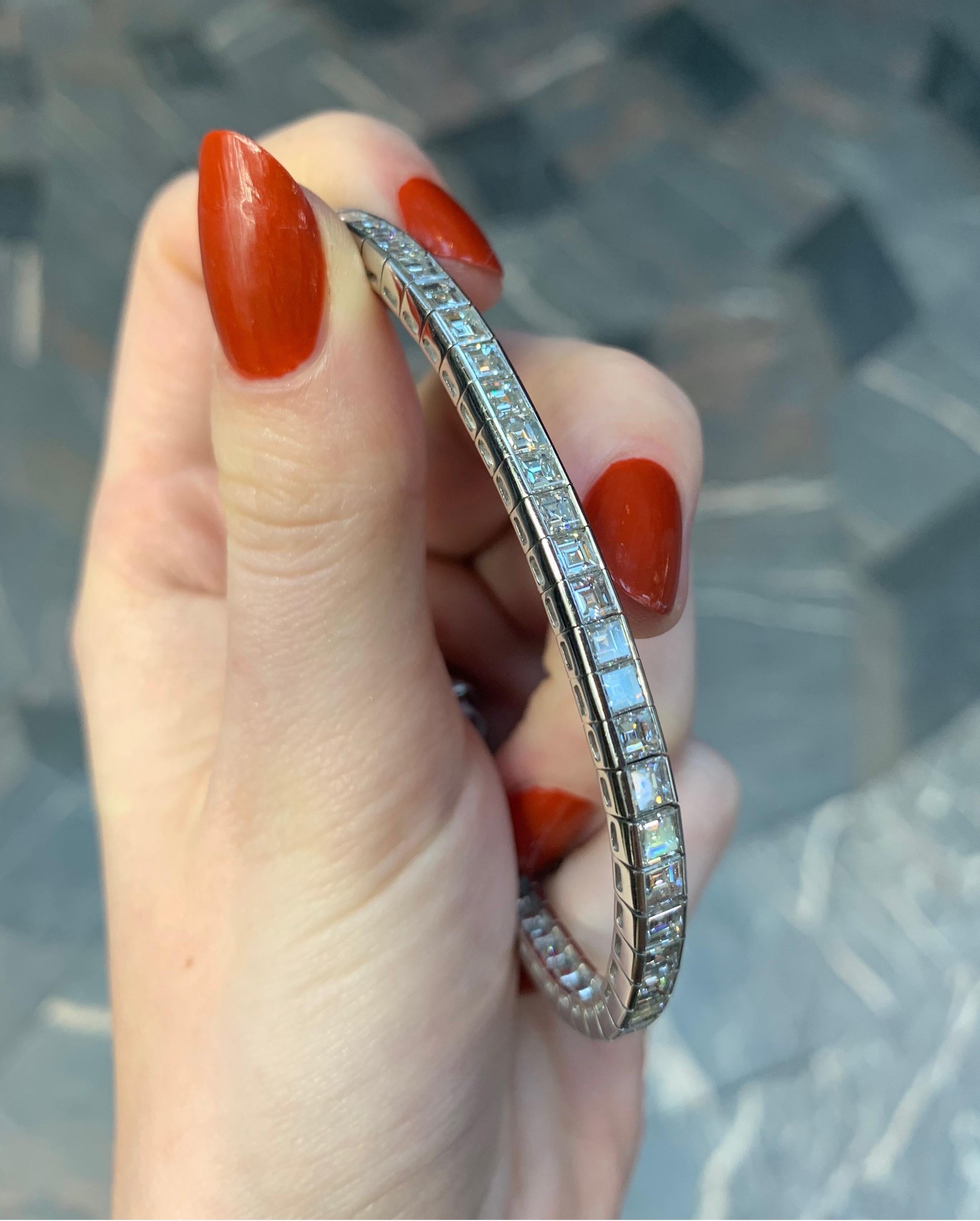 Art Deco Inspired Princess Cut Diamond Line / Tennis Bracelet Set in Platinum In Good Condition In London, GB