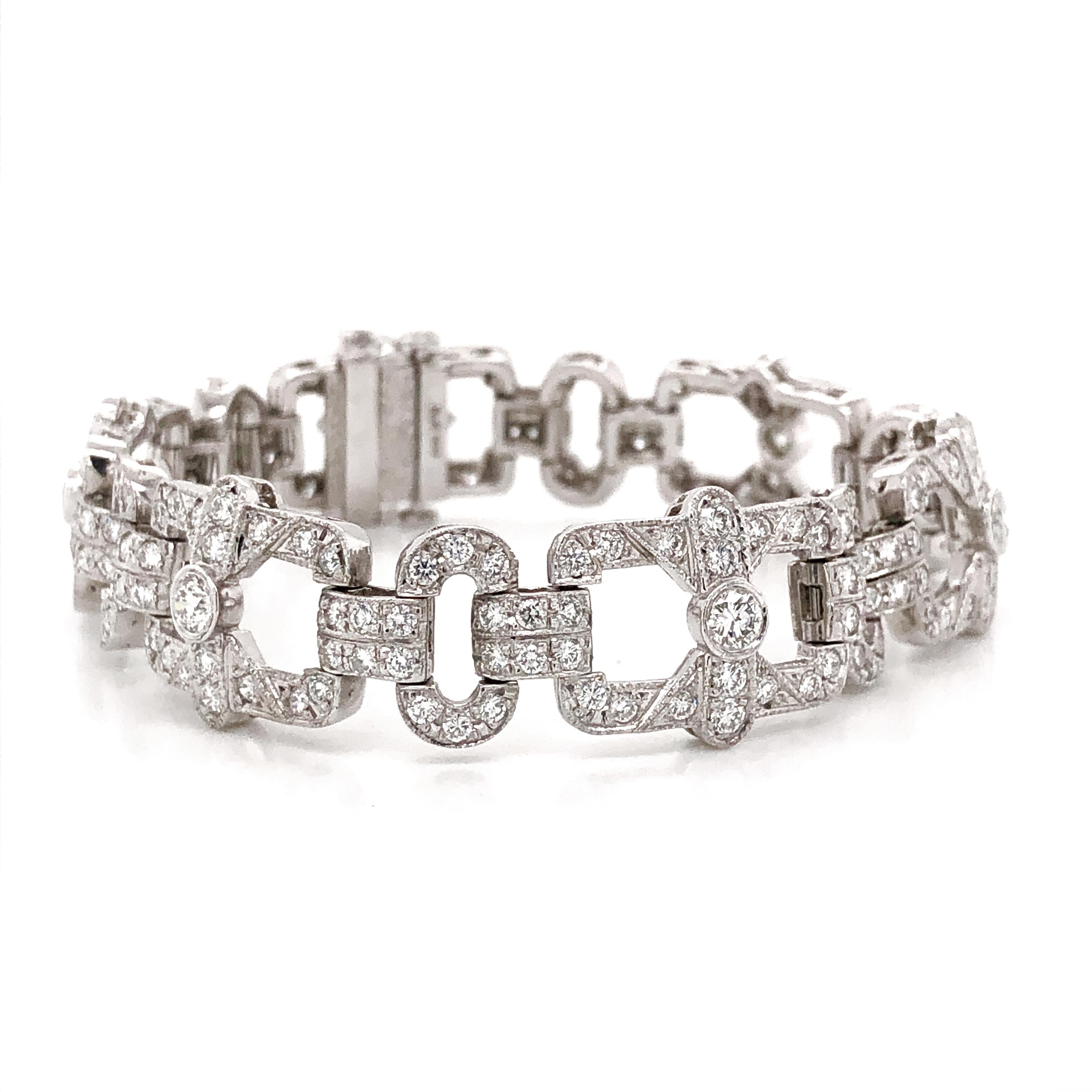 Art Deco Inspired Round Cut Diamonds 6.18 Carat Platinum Bracelet In New Condition For Sale In New York, NY