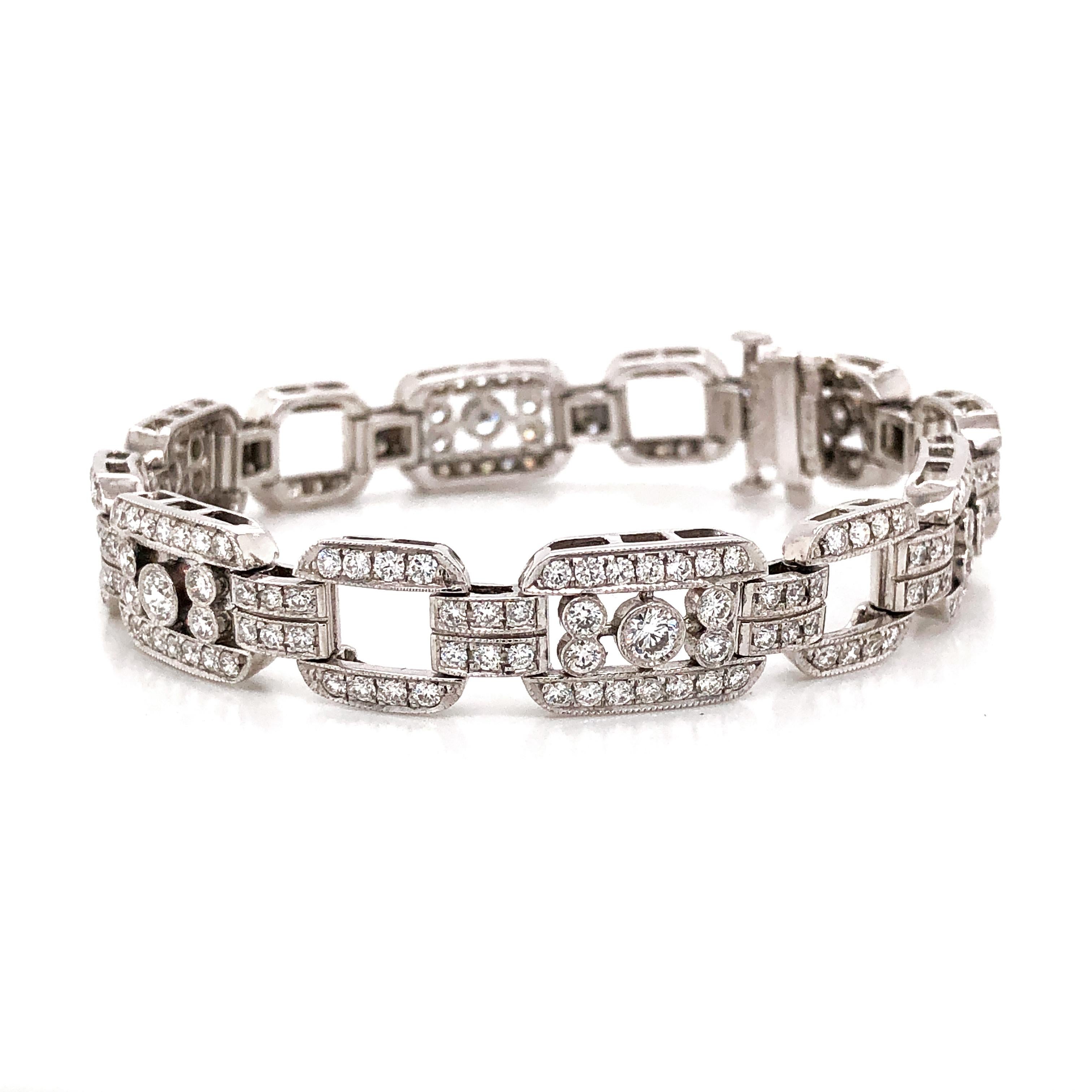 Art Deco Inspired Round Cut Diamonds 7.85 Carat Platinum Bracelet In New Condition For Sale In New York, NY
