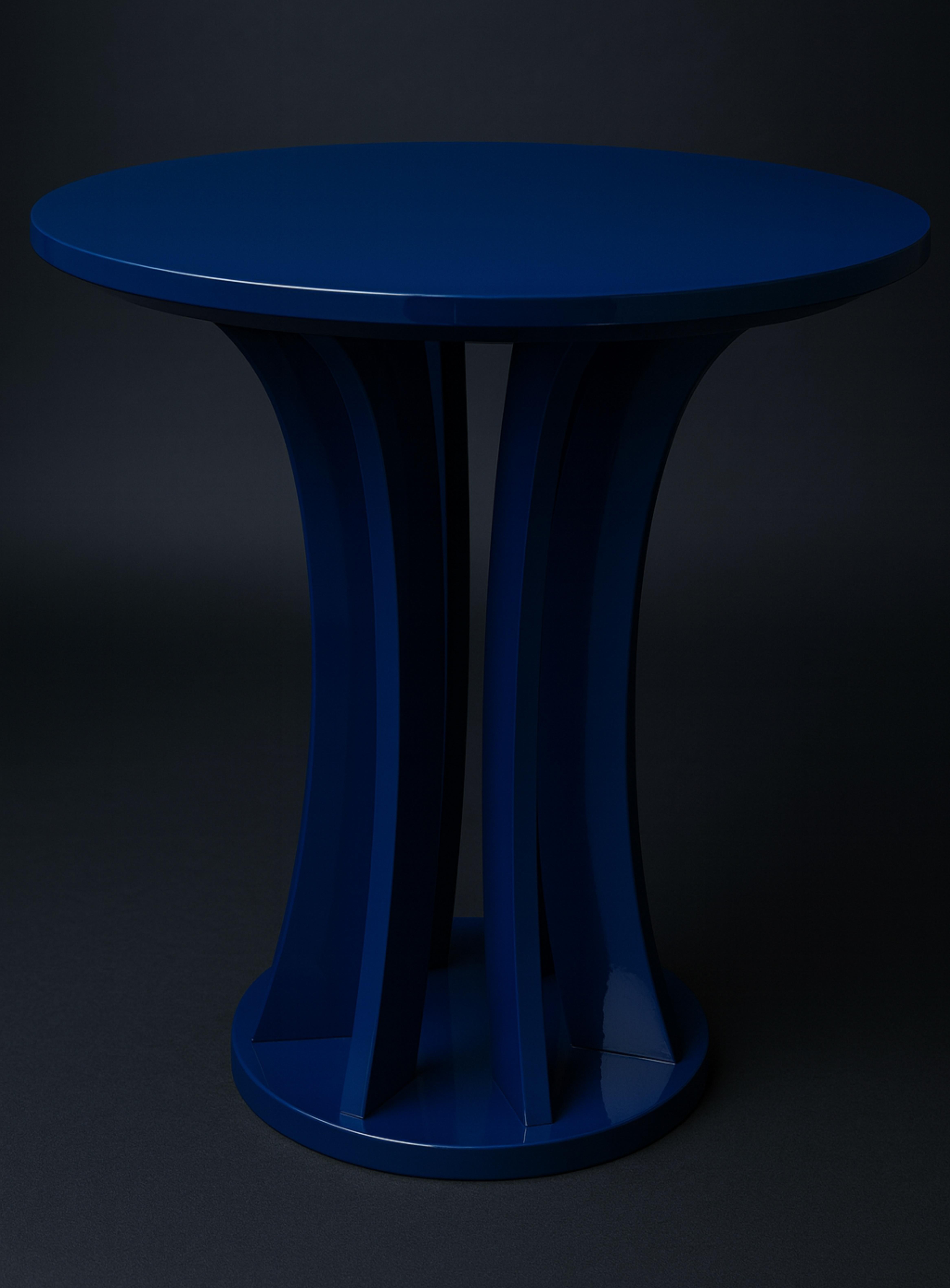 French Art Deco Inspired Sapphire Blue Circular Pedestal Table, 20th Century For Sale