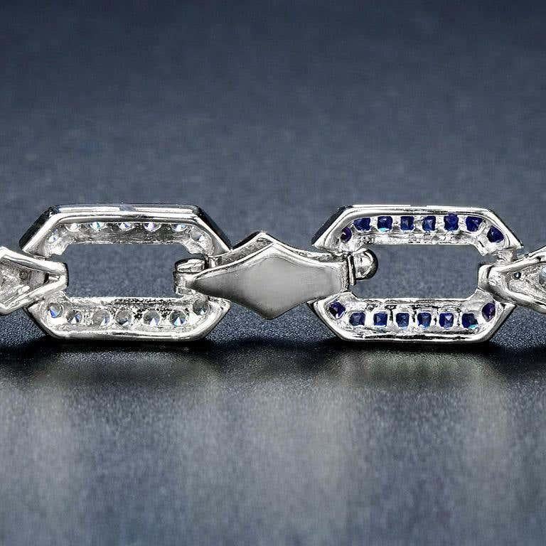 Pulsera de oro blanco con eslabones de zafiro azul y diamantes de inspiración Art Déco en venta 1