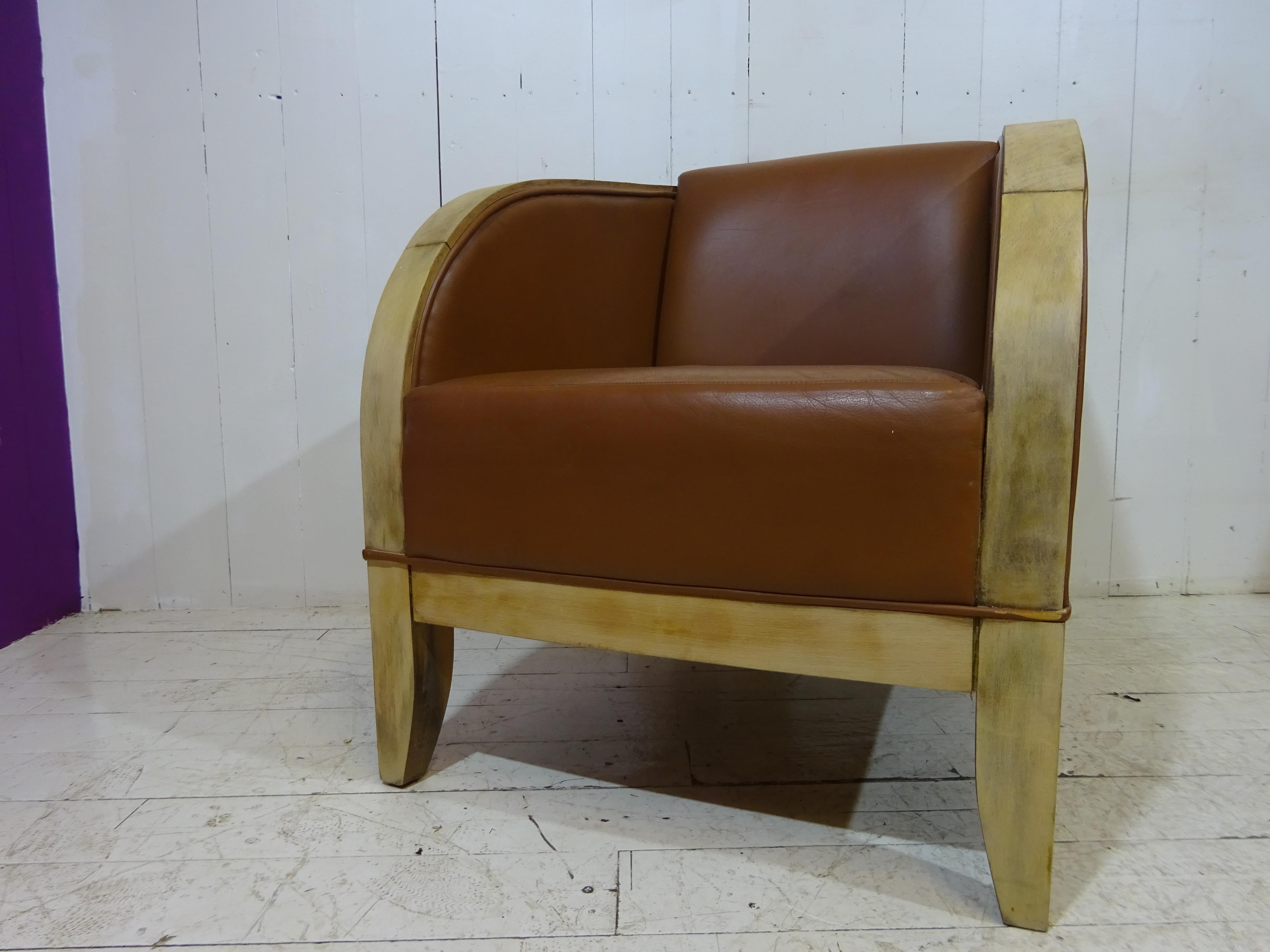 Art Deco Inspired Tan Leather Lounge Chair For Sale 3