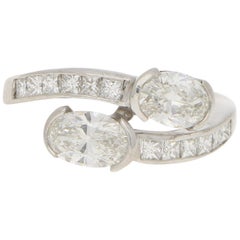 Art Deco Inspired Toi-et-Moi Crossover Ring Set in 18 Karat White Gold