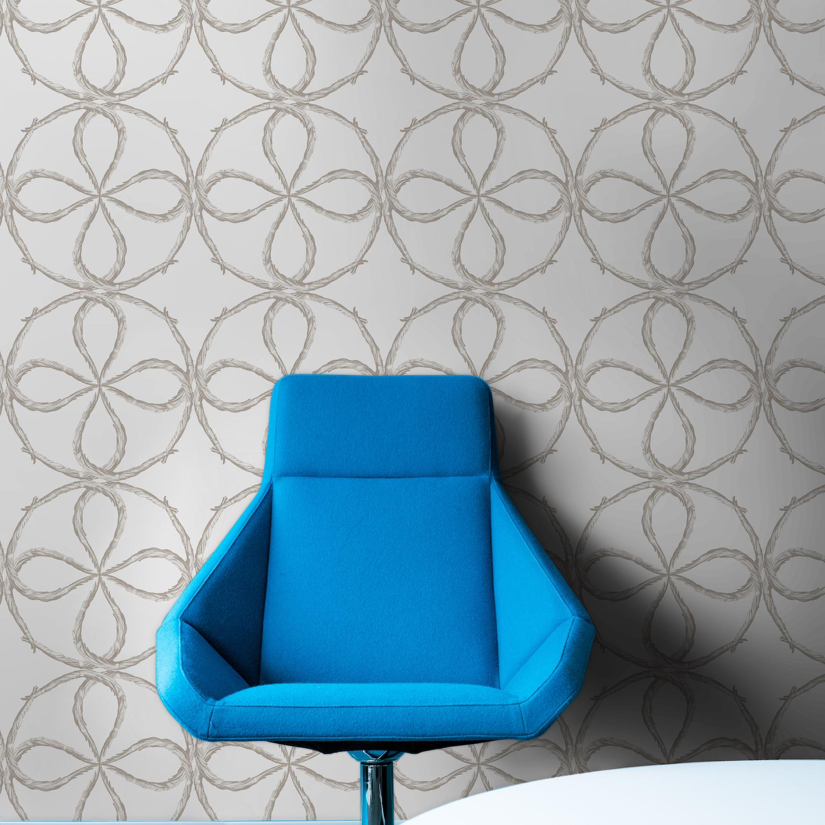 Art Deco Inspired White & White Wallpaper: Quatrefoil White In New Condition For Sale In AMSTERDAM, NH