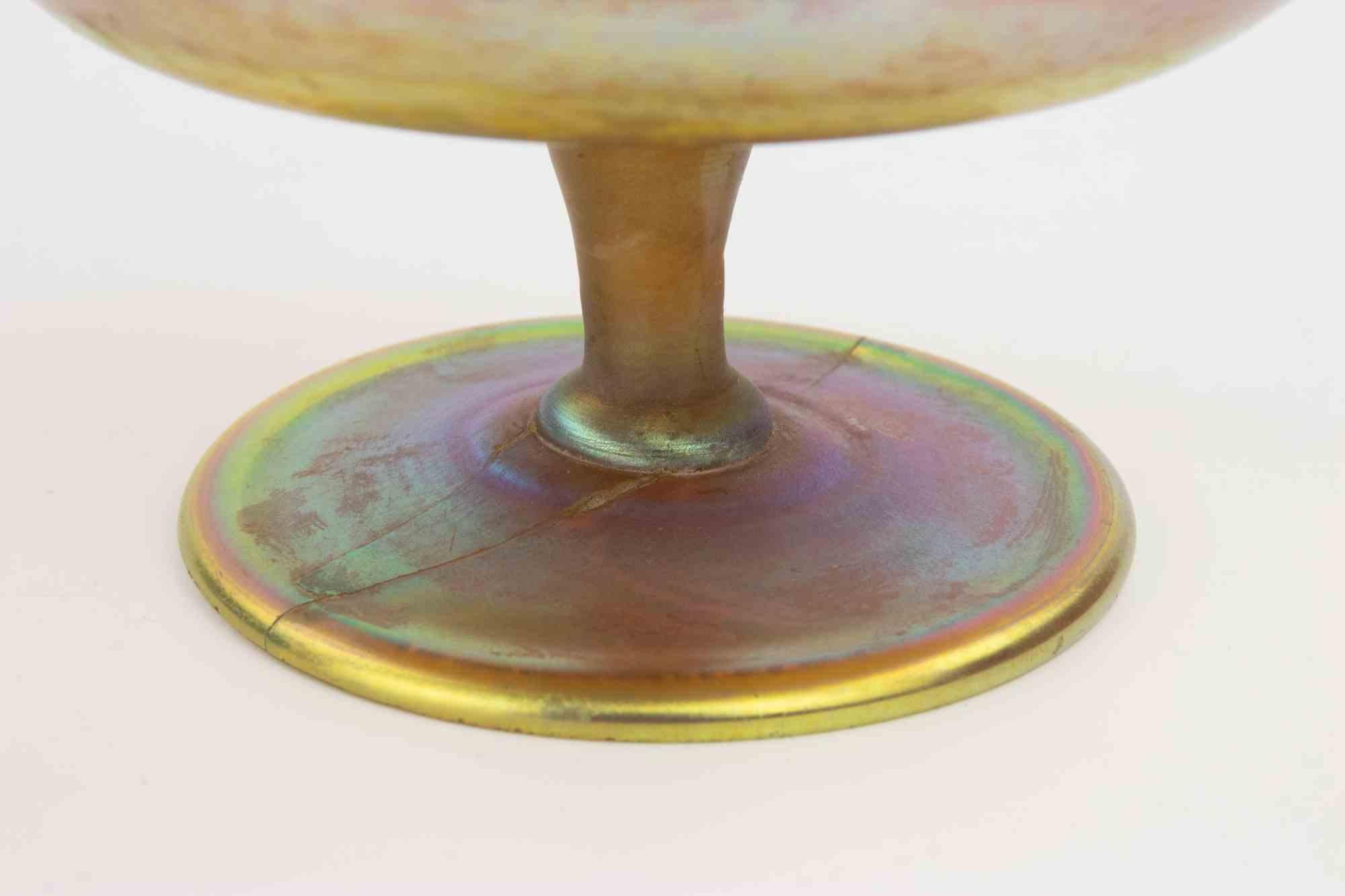 American Art Deco Iridescent Glass Vase  attr. to Tiffany Studio Favrile, 1920s For Sale