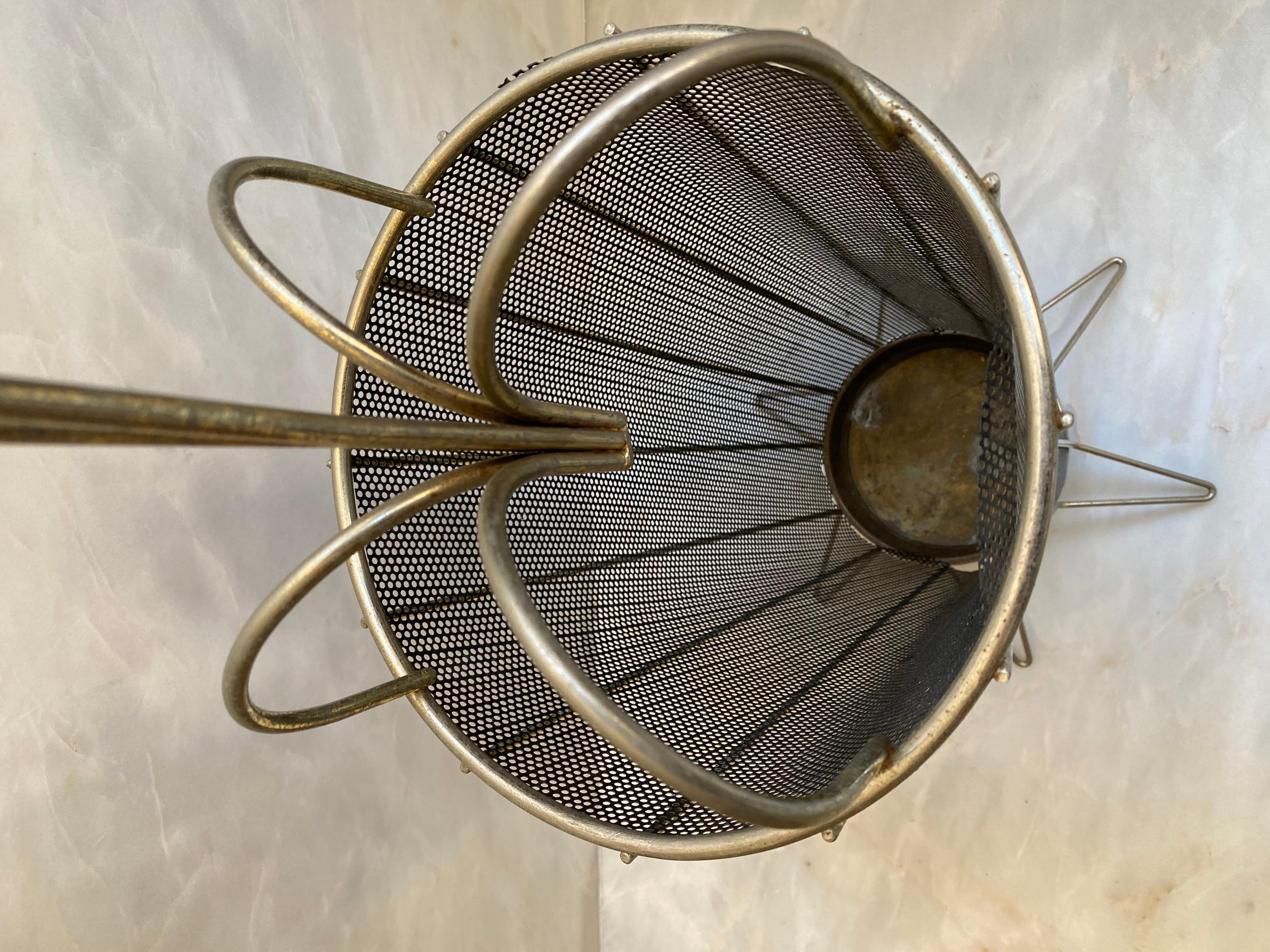 Art Deco Eisen Regenschirmhalter im Angebot 4