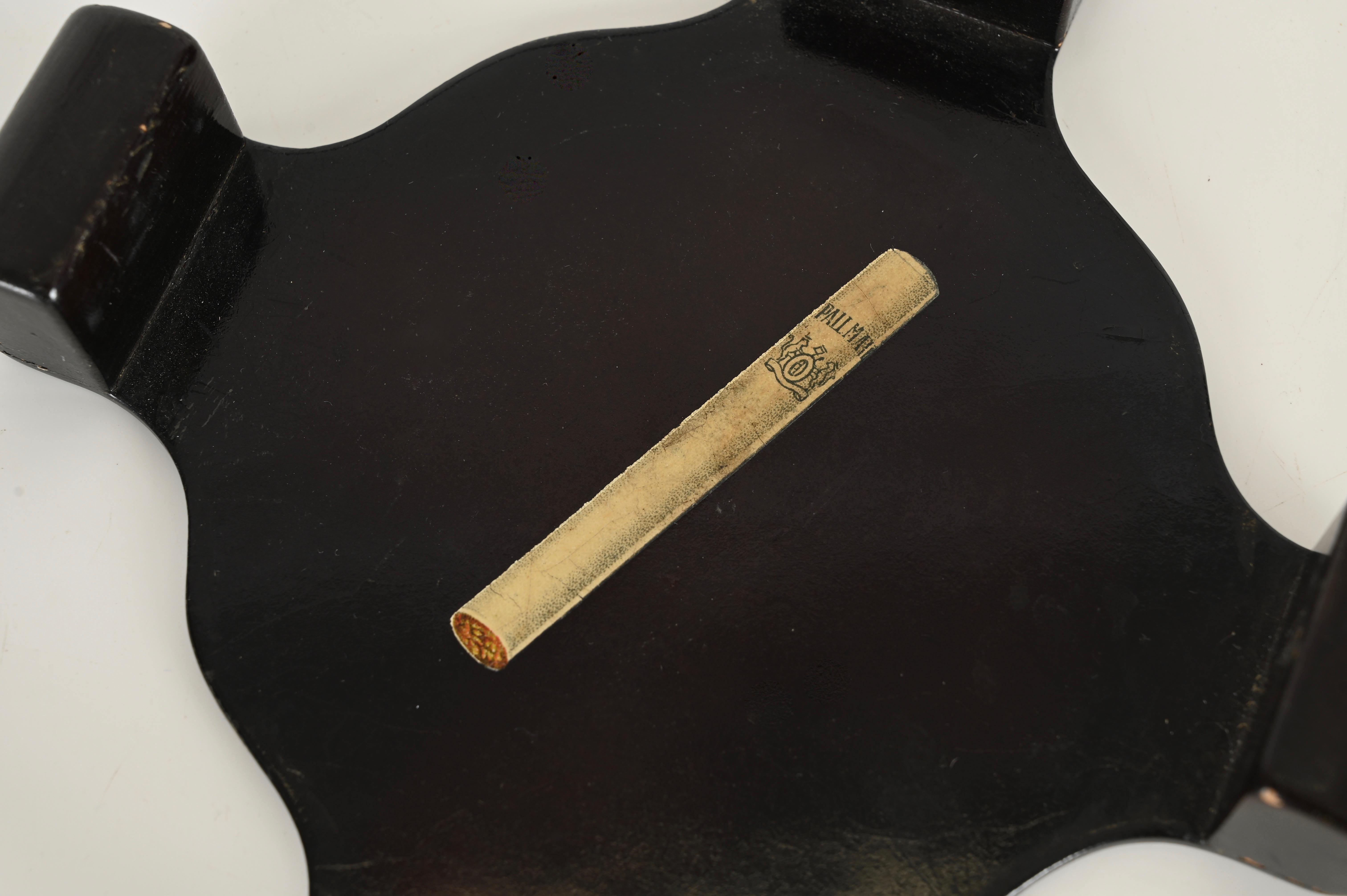 Art Deco Italian Ashtray in Crystal and Lacquered Wood, 1930s For Sale 9
