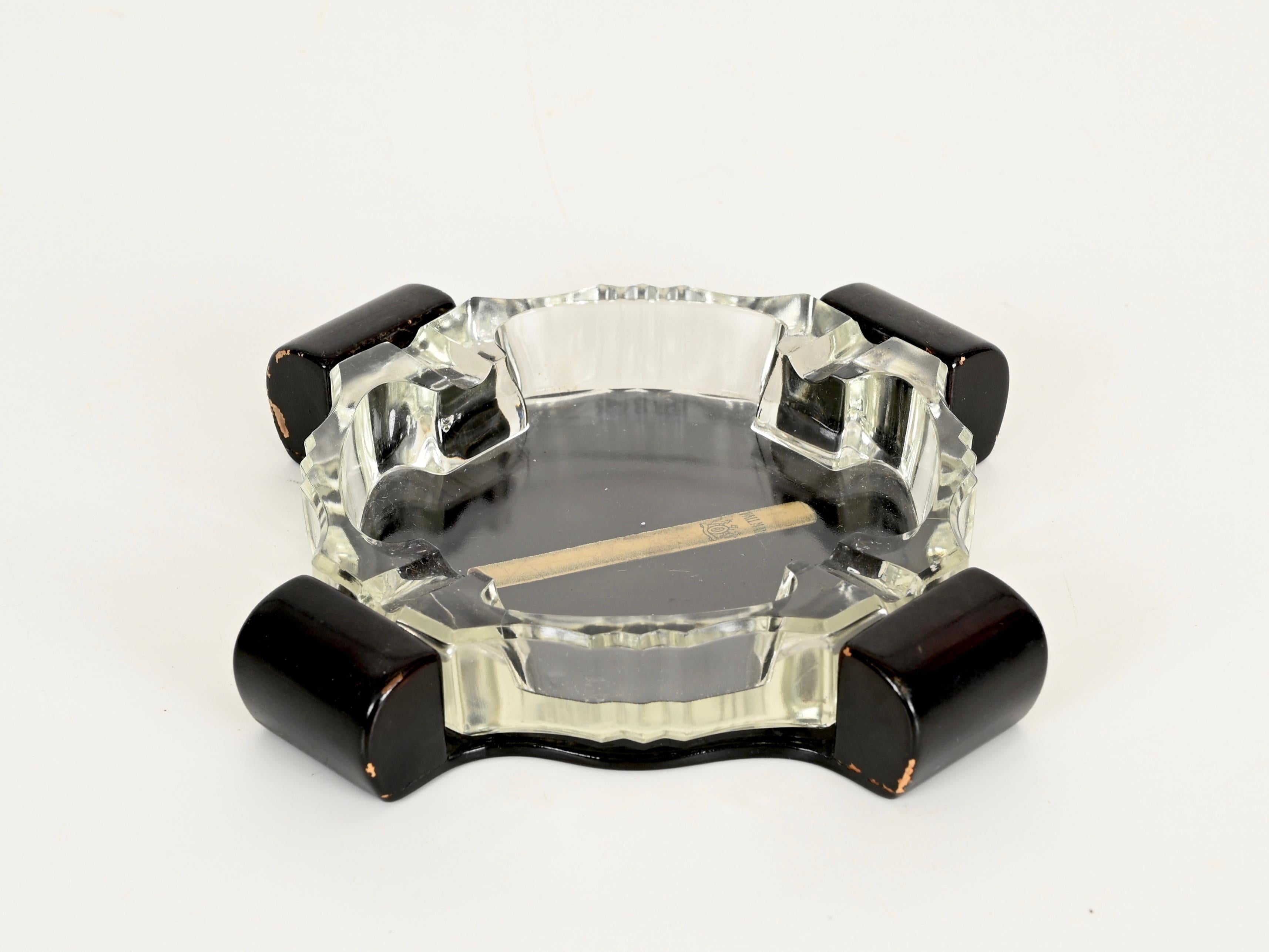 Art Deco Italian Ashtray in Crystal and Lacquered Wood, 1930s For Sale 4