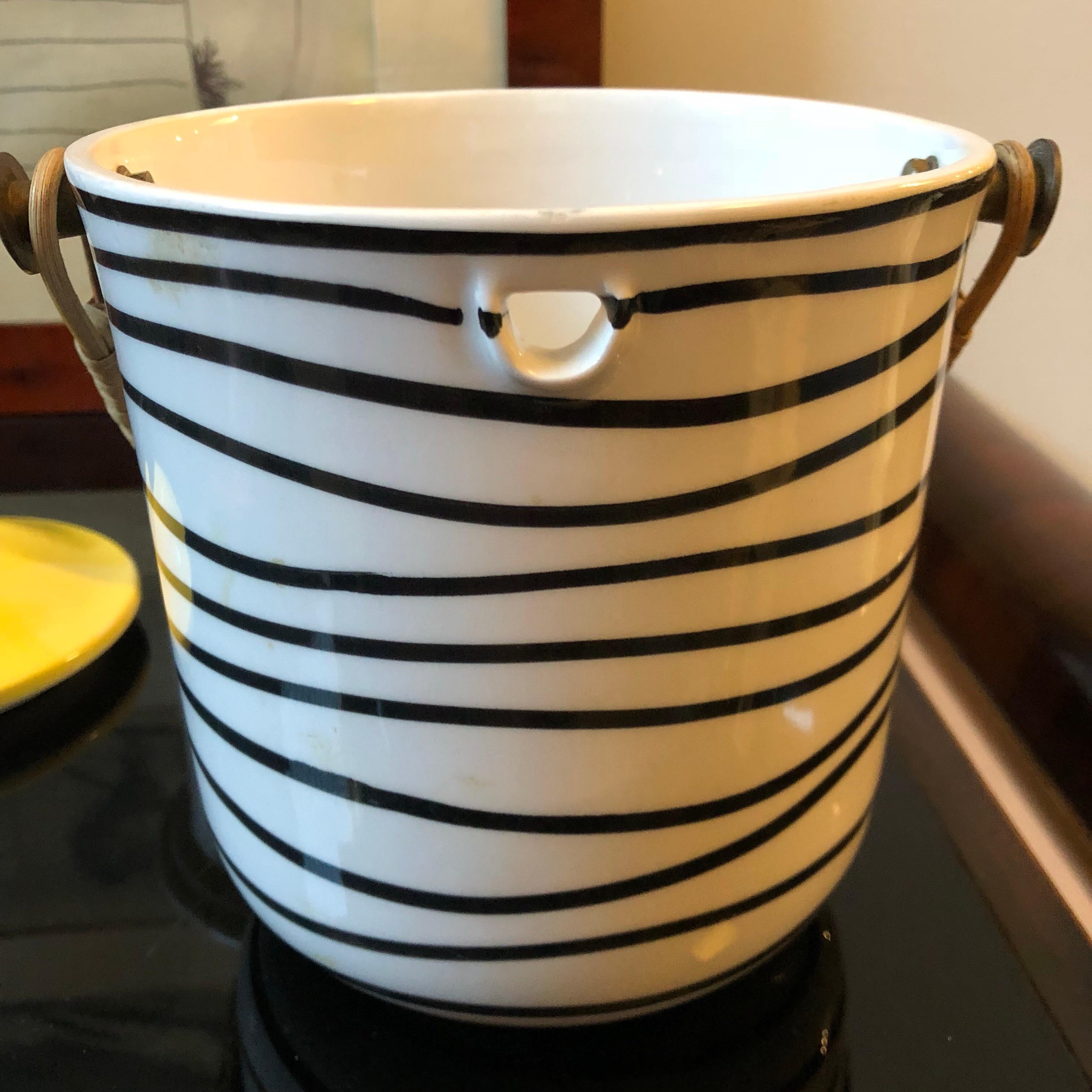 Art Deco Italian Black and Yellow Ceramic Ice Bucket, circa 1930 5