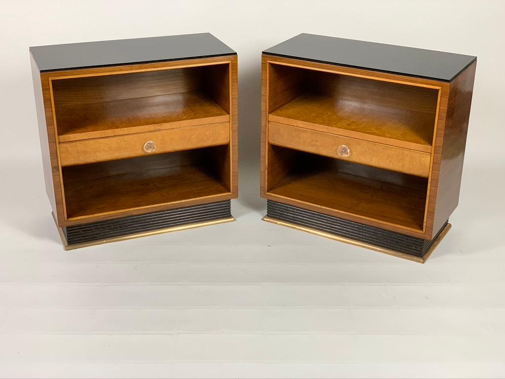 Art Deco Italian Black Glass Top and Brass Base Pair of Bedside Tables In Good Condition In Firenze, Toscana
