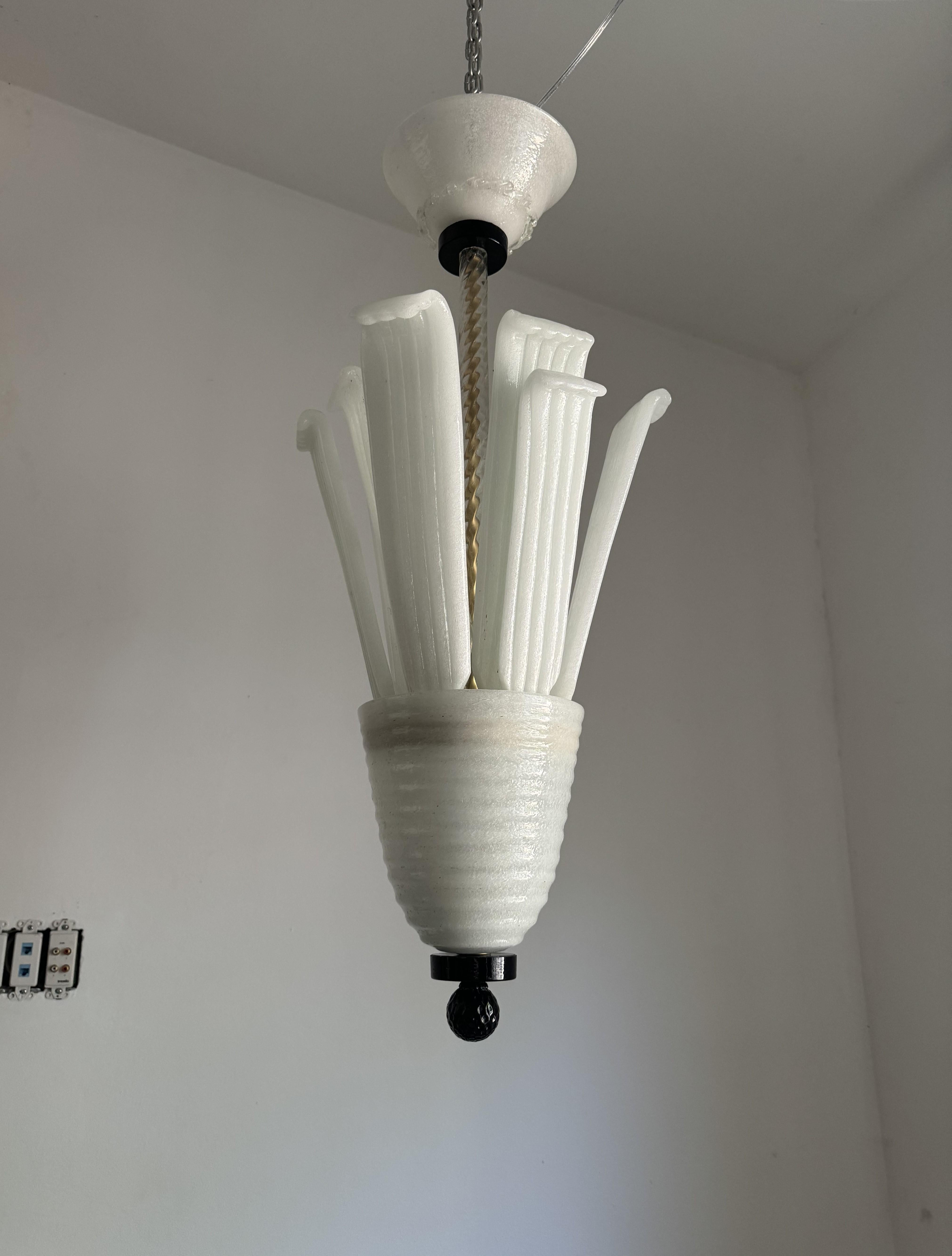 Art Deco Italian Chandelier in Murano Glass. circa 1930 For Sale 9