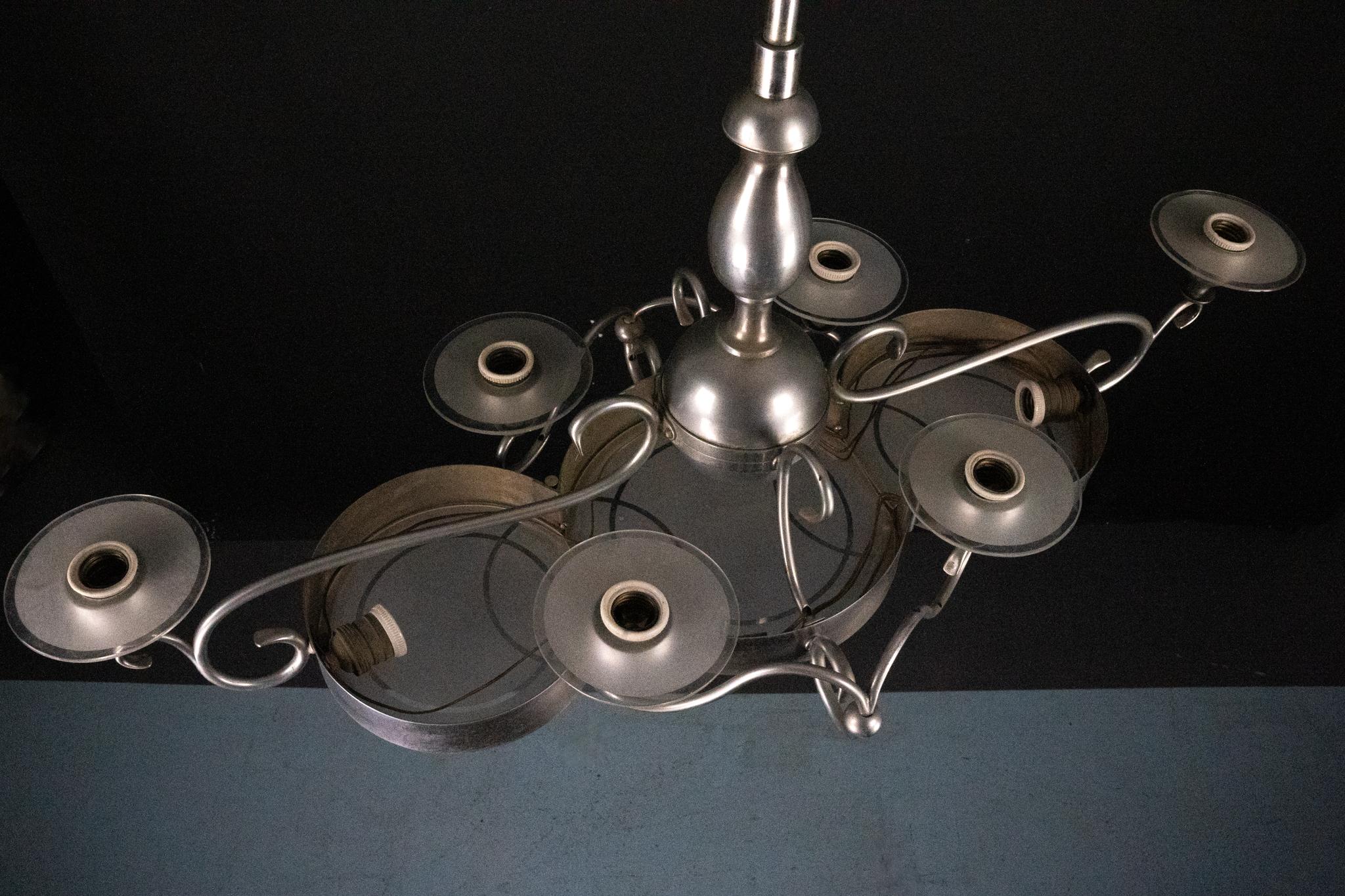 Lampadario italiano Art Déco in ottone nichelato e vetro smerigliato, anni '30 in vendita 4