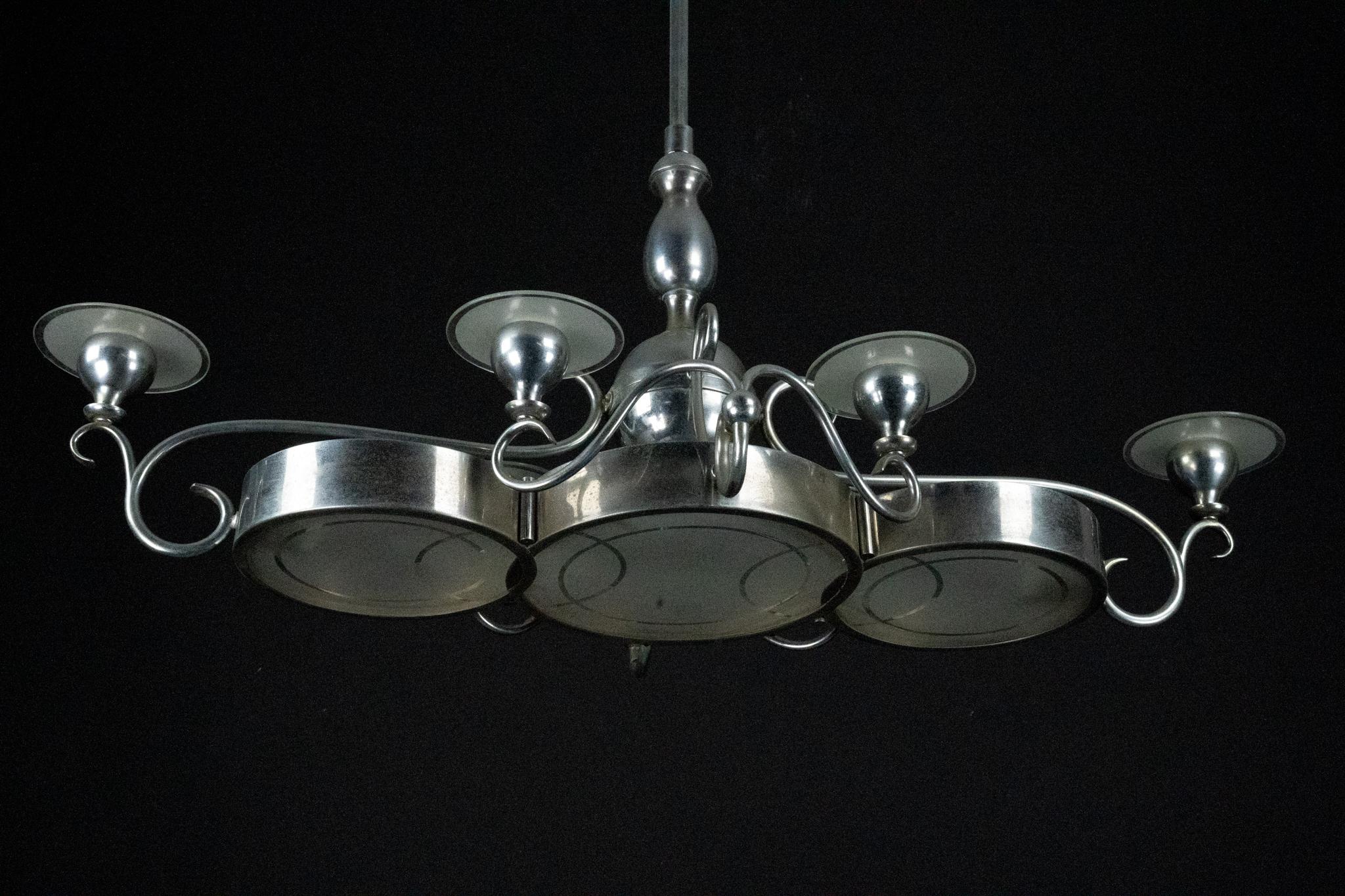 Lampadario italiano Art Déco in ottone nichelato e vetro smerigliato, anni '30 in vendita 6