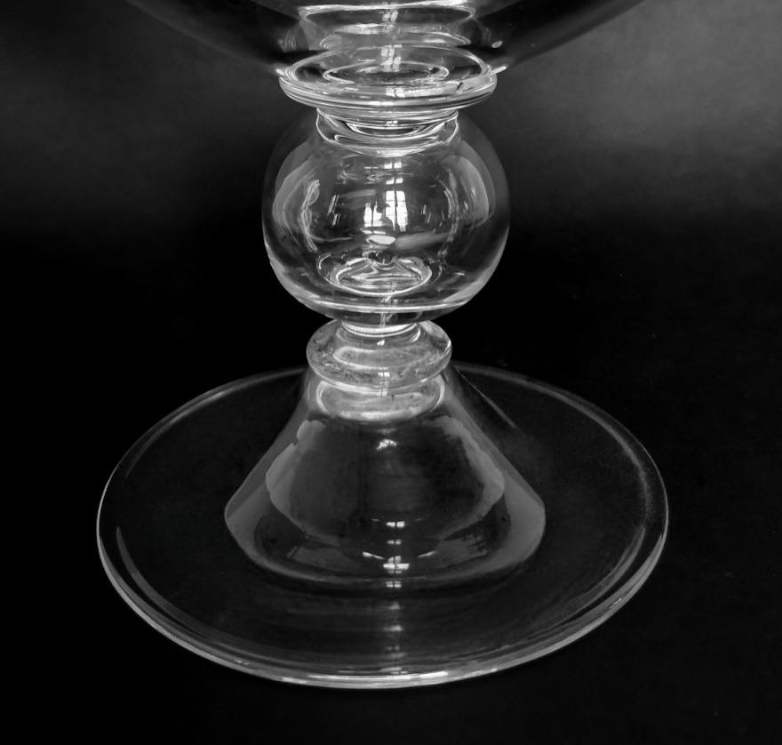 Art Deco Italian Crystal Table Centerpiece Completely Smooth For Sale 11