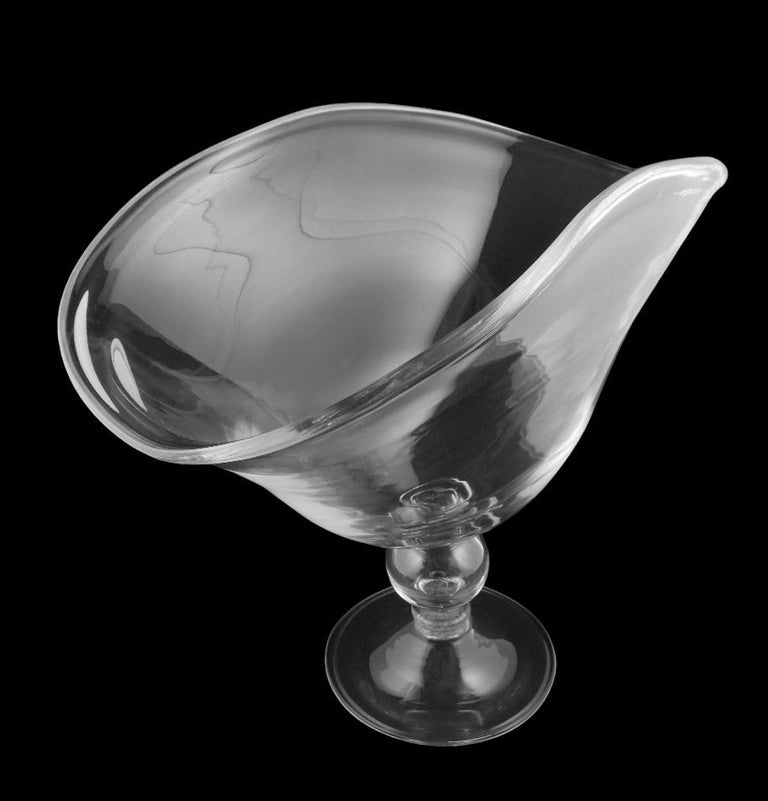 Art Deco Italian Crystal Table Centerpiece Completely Smooth For Sale at 1stDibs