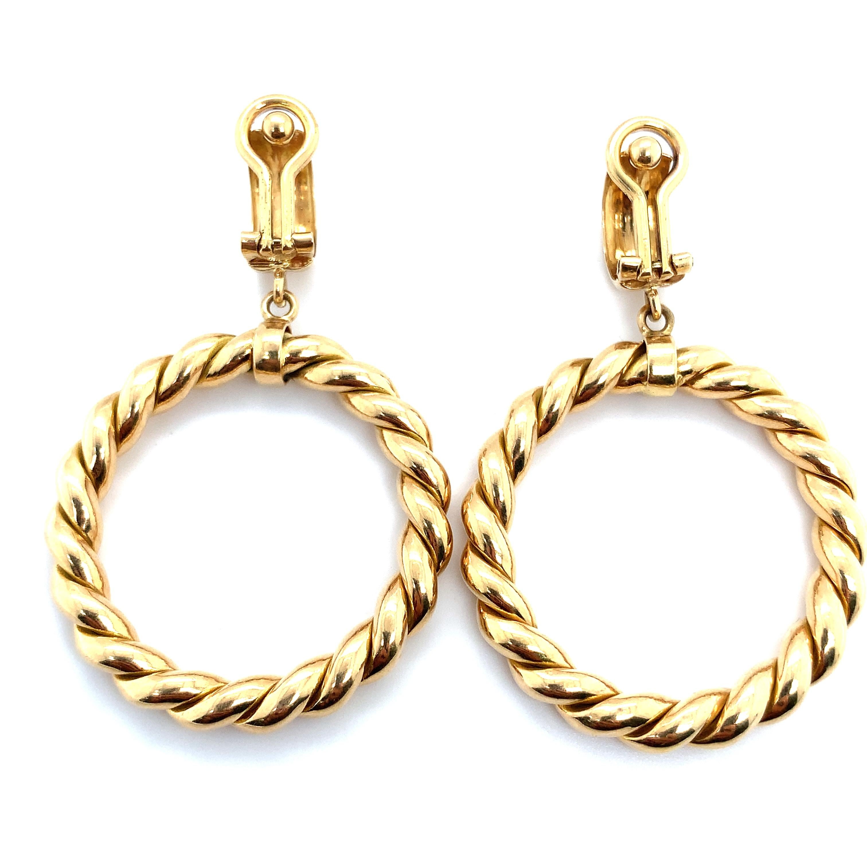 Orecchini a goccia in stile Art déco italiano con clip in oro giallo 18 carati in vendita 3