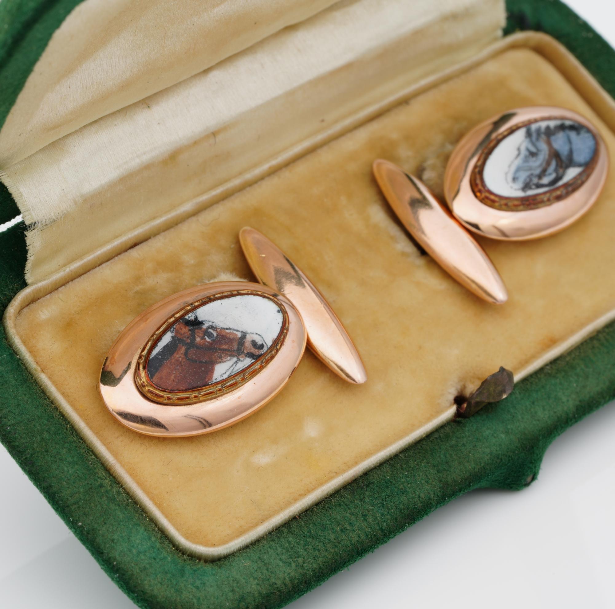 Antique Art deco period unique Italian cufflinks individually hand fabricated of solid 18 KT gold rose gold
1925 ca
They are 14 mm. x 24 mm. (h. x w.)
Artistry made in painted miniatures on gold depicting beautiful horses set in gold frame
They