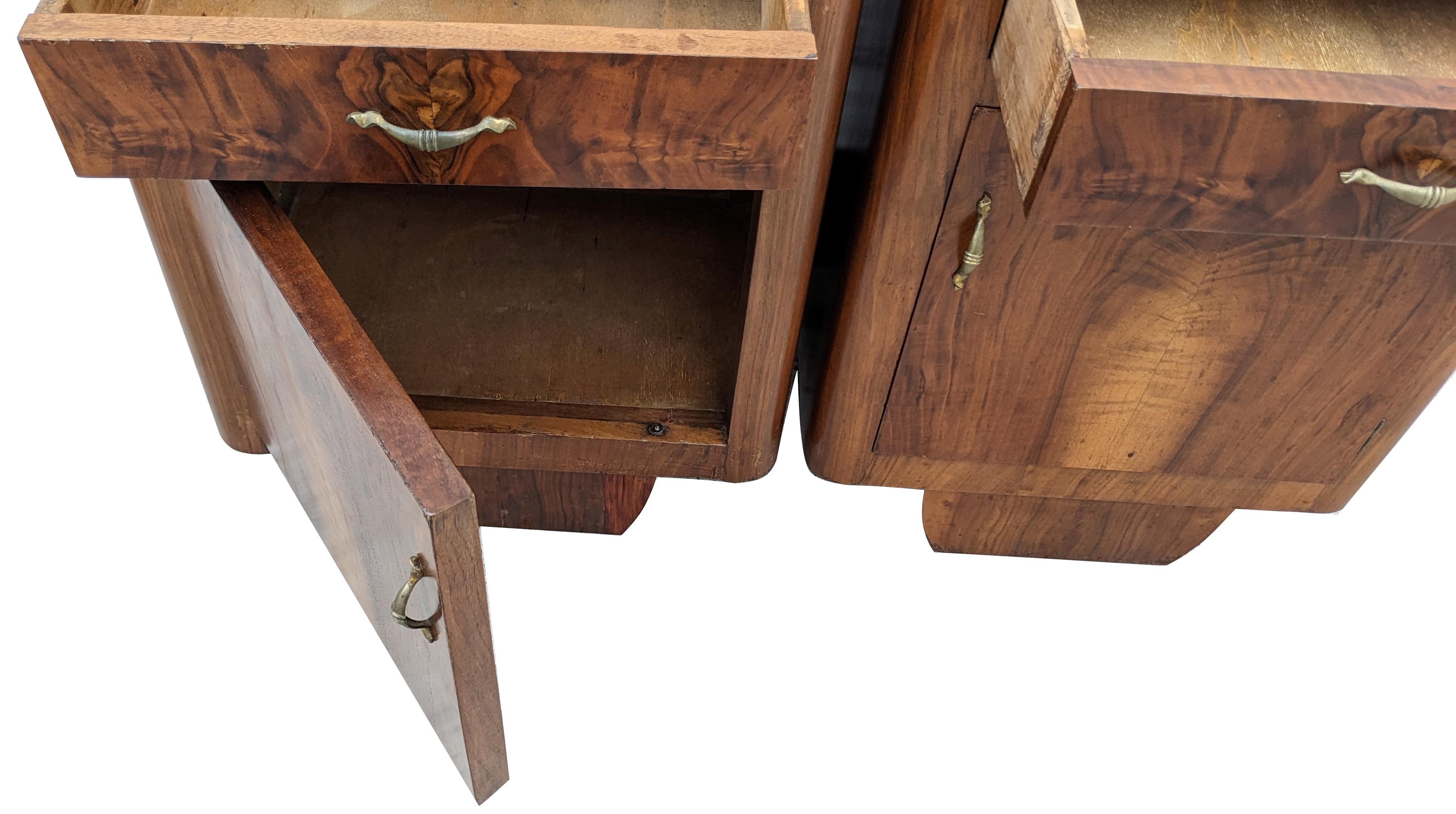 20th Century Art Deco Italian Matching Pair Of Walnut Bedside Cabinets, Nightstands, c1930