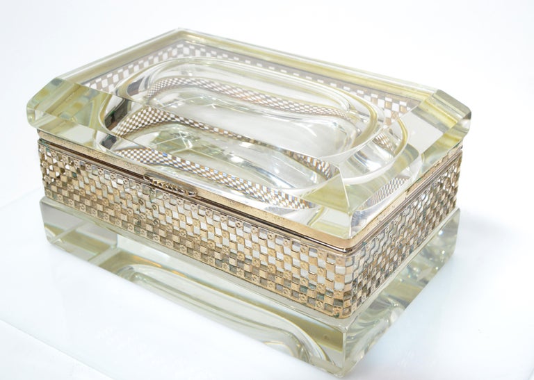Cased beveled Murano Glass & 24k Gold Plate Jewelry Box, Keepsake attributed to Alessandro Mandruzzato.
Art Deco Style made in Italy, circa 1950. 
Foil Markings at the border.