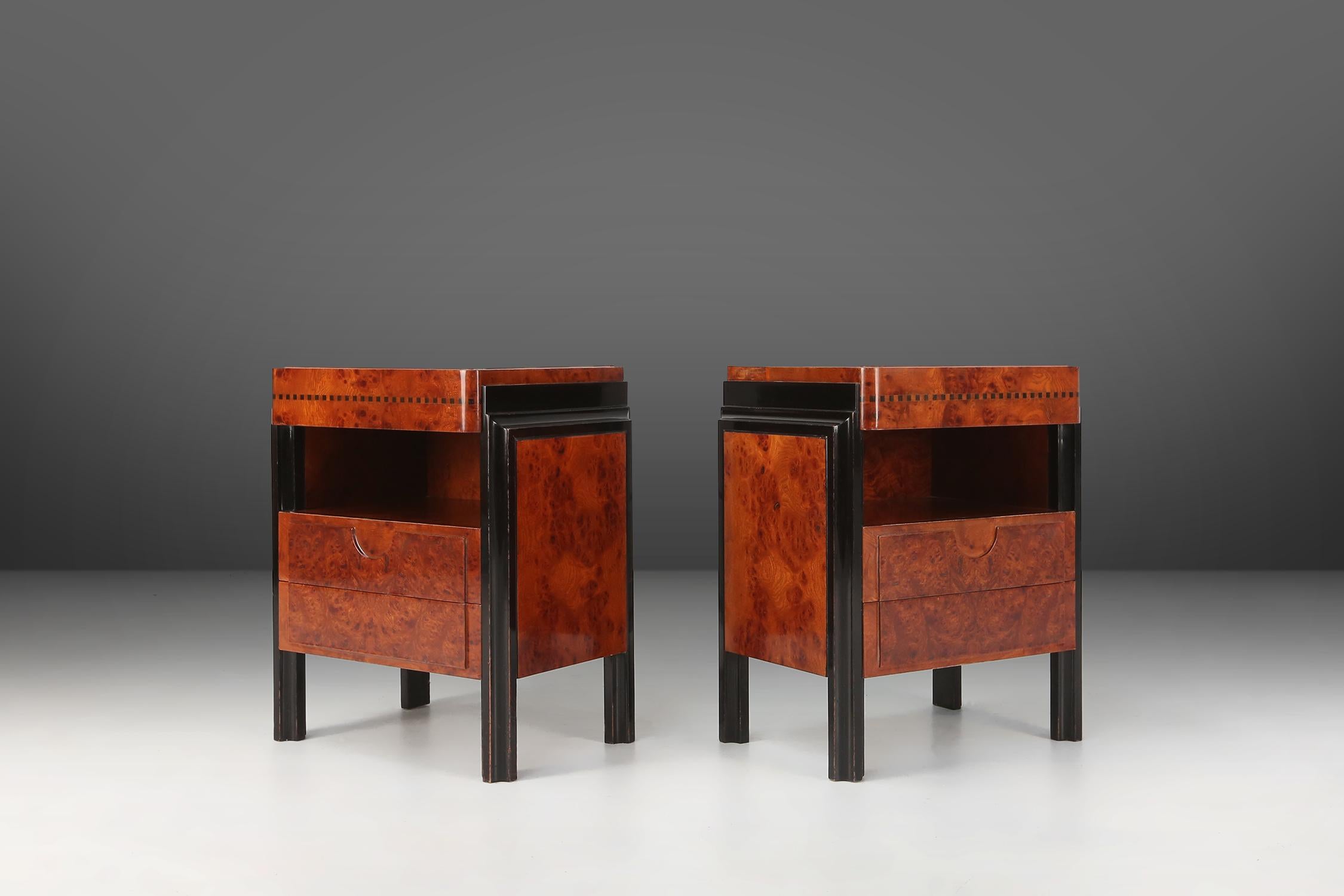 Art Deco Italian Nightstands, 1930s, Set of 2 In Good Condition For Sale In Meulebeke, BE