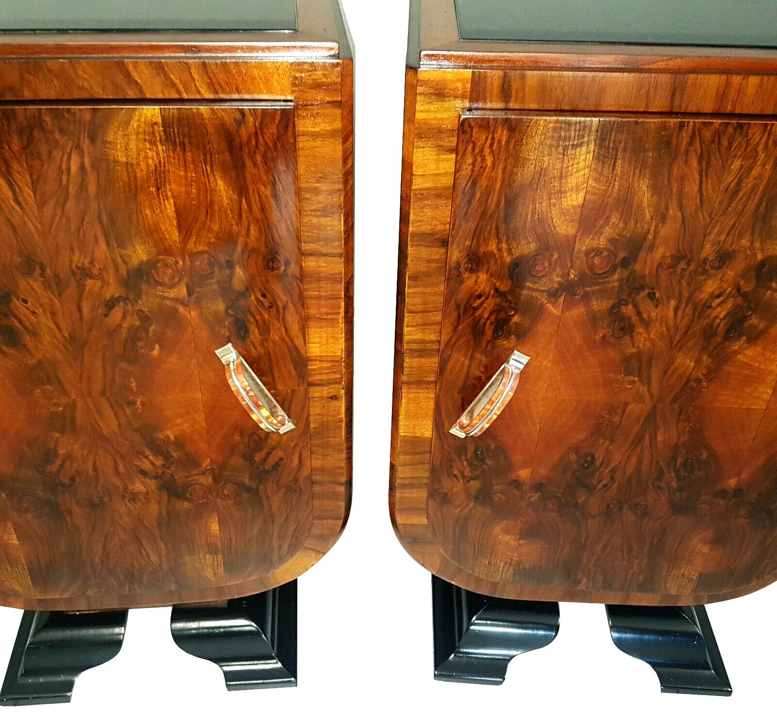 20th Century Art Deco Italian Pair of Matching Bedside Table Cabinets, circa 1930