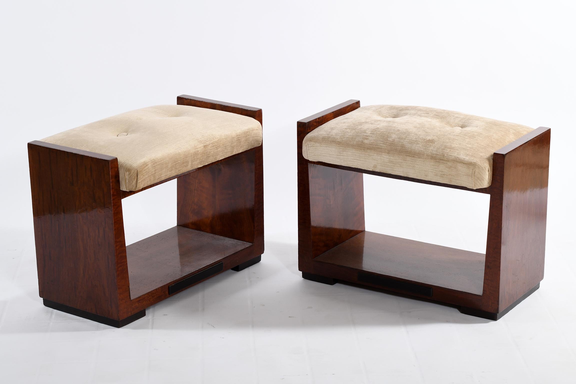 Art Deco Italian Pair of U-Shaped Stools Newly Covered with Velvet Fabric In Good Condition In Firenze, Toscana