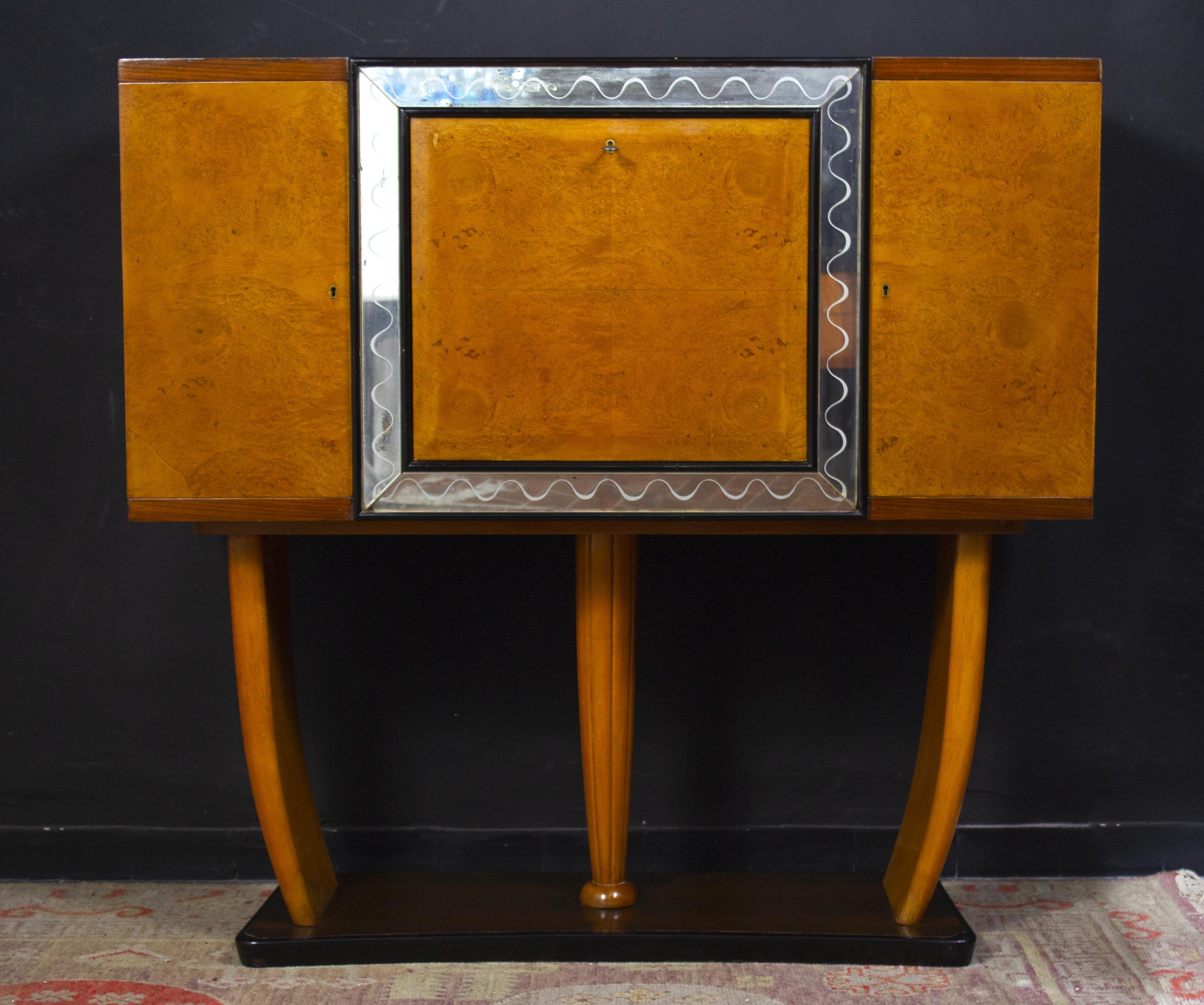 Art Deco Italian Rare Bar Cabinet Attributed to Osvaldo Borsani 4