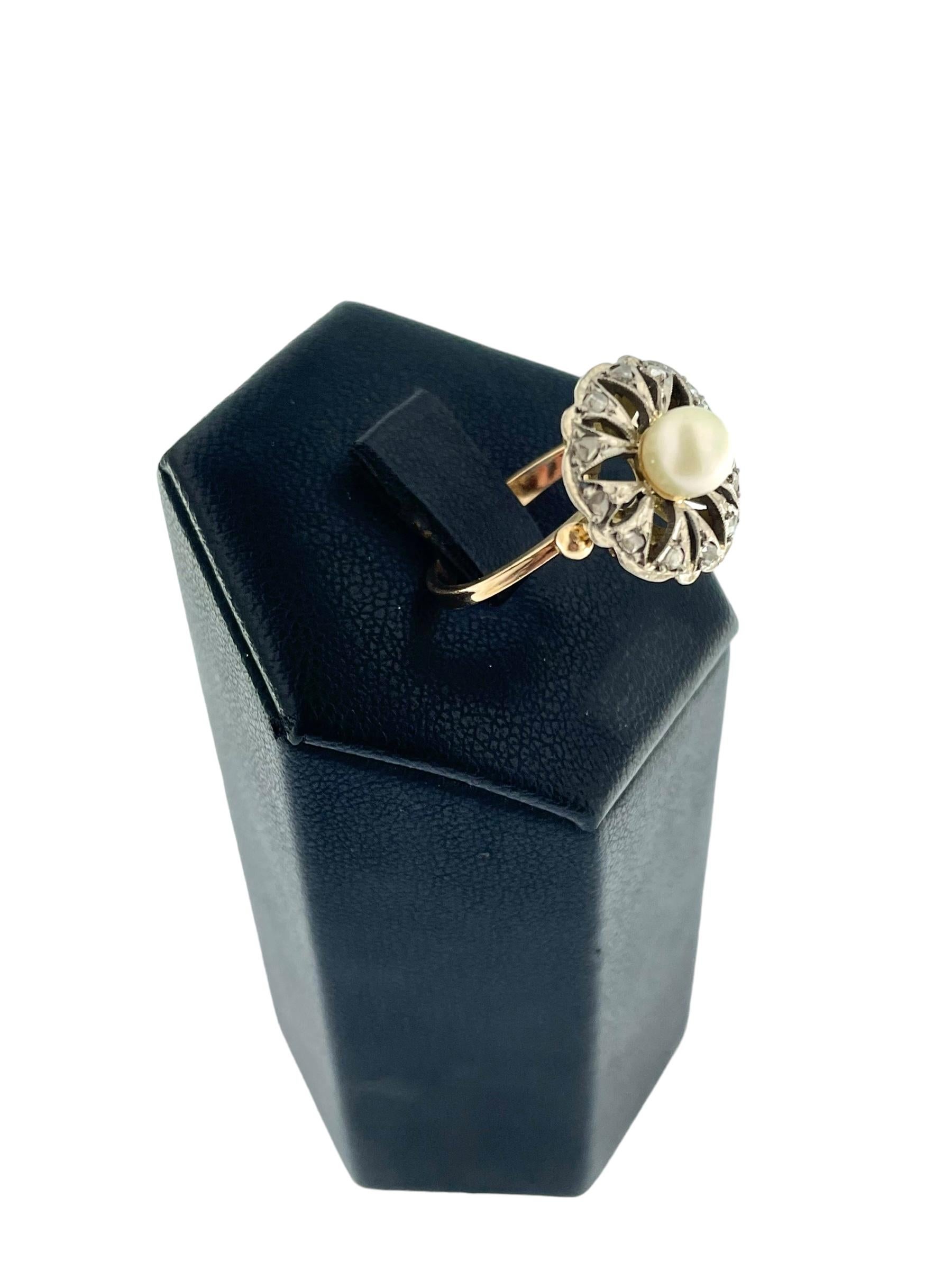 Art Deco Italian Ring Platinum and Gold with Pearl and Diamonds In Good Condition For Sale In Esch sur Alzette, Esch-sur-Alzette