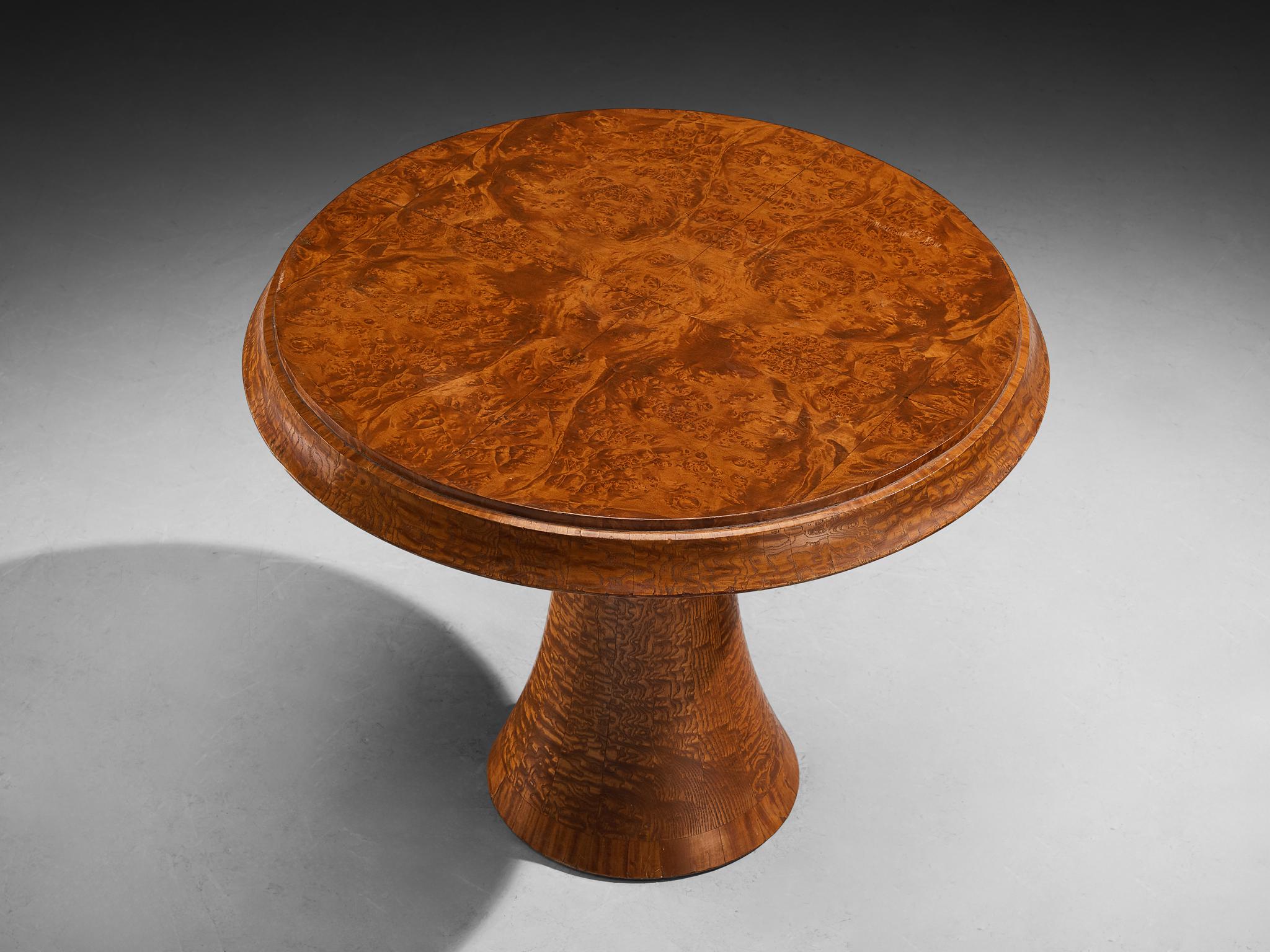 Mesa Auxiliar Art Decó Italiana de Madera Burl Madera de burl en venta