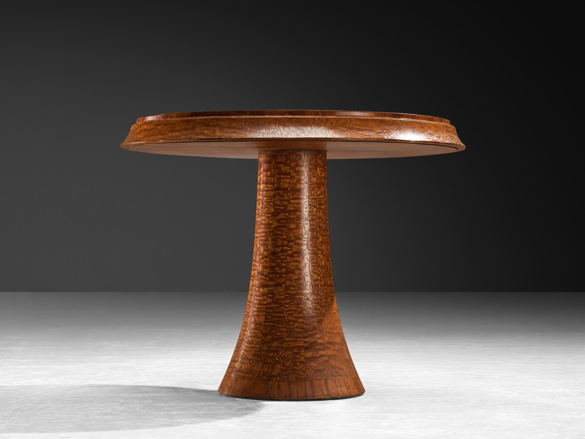 Mesa Auxiliar Art Decó Italiana de Madera Burl en venta 2