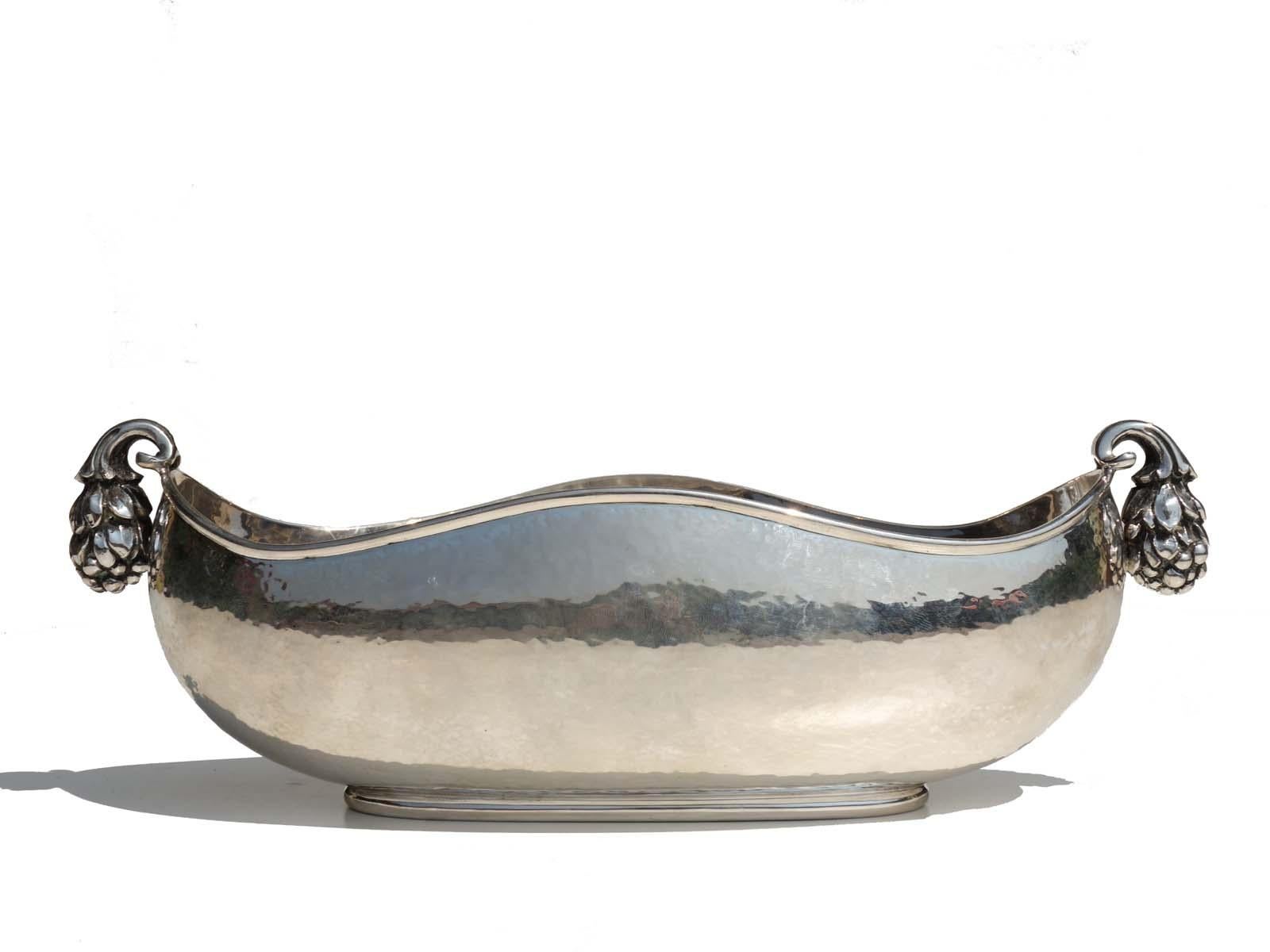 Mid-20th Century Art Deco Italian Silver Vase by Eros Genazzi, 1930s