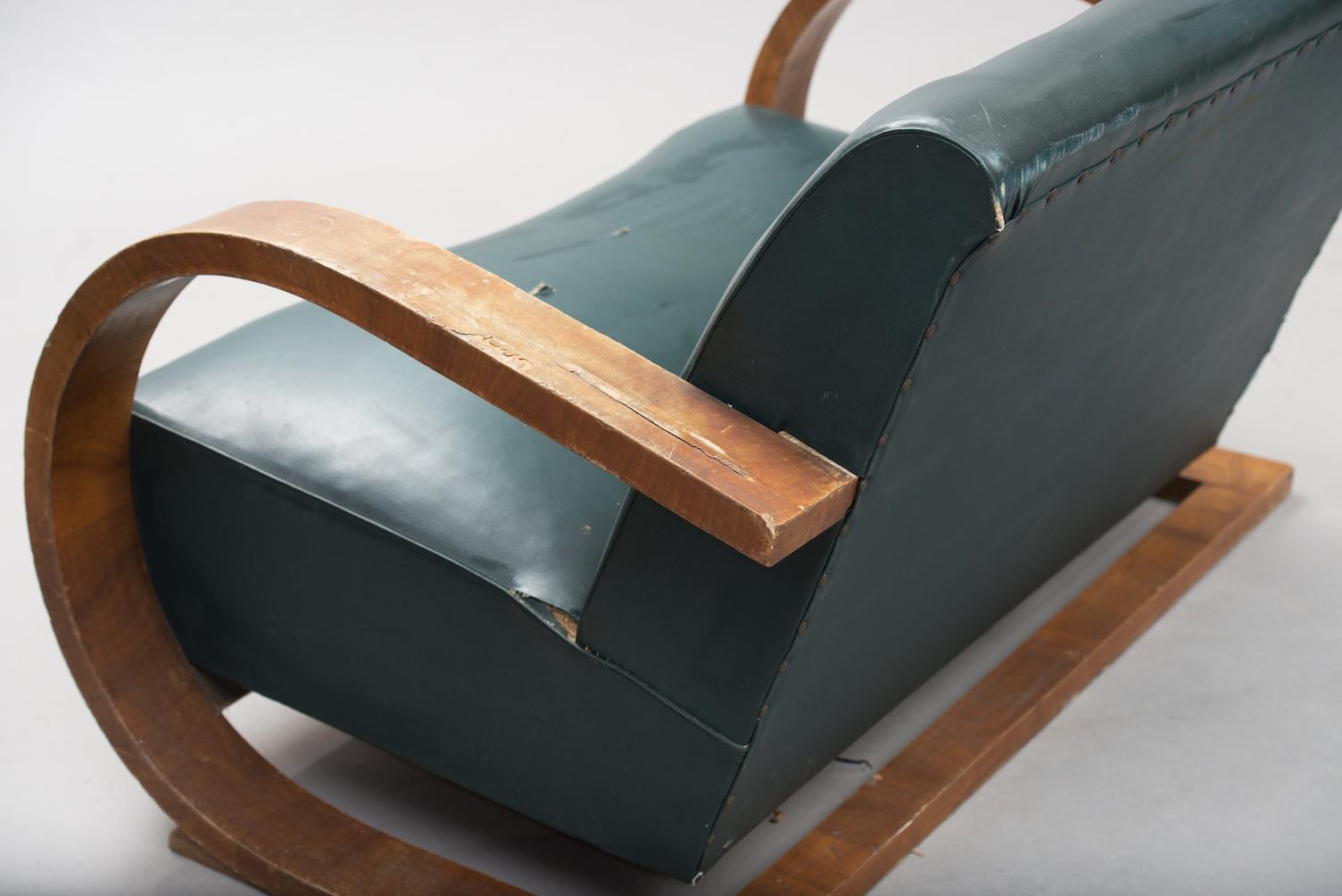 Veneer Art Deco Walnut veneer Italian Sofa For Sale