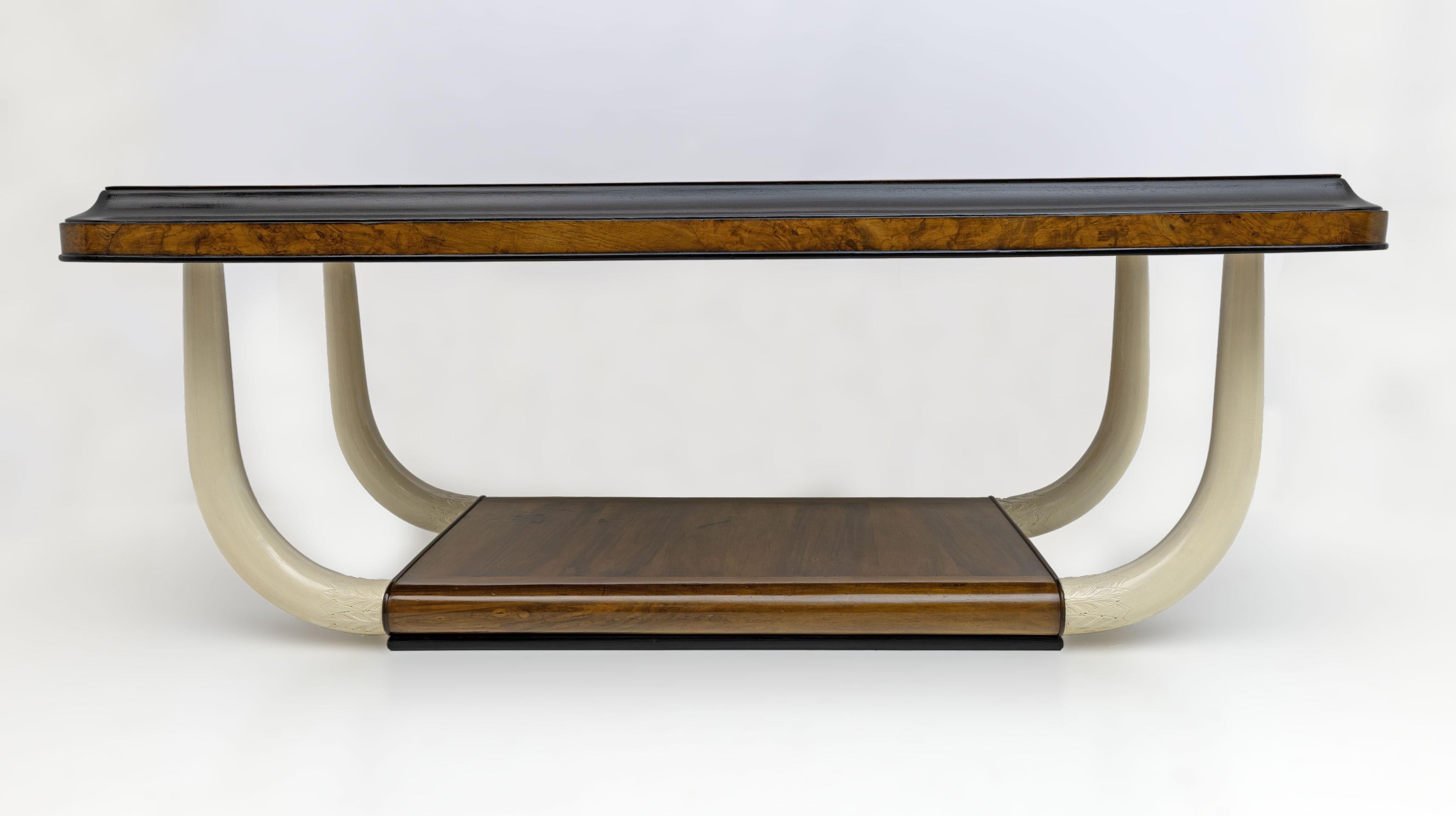 Art Deco Italian Walnut and Top Glass Table with Elephant Tusk Legs, 30s In Good Condition For Sale In Puglia, Puglia